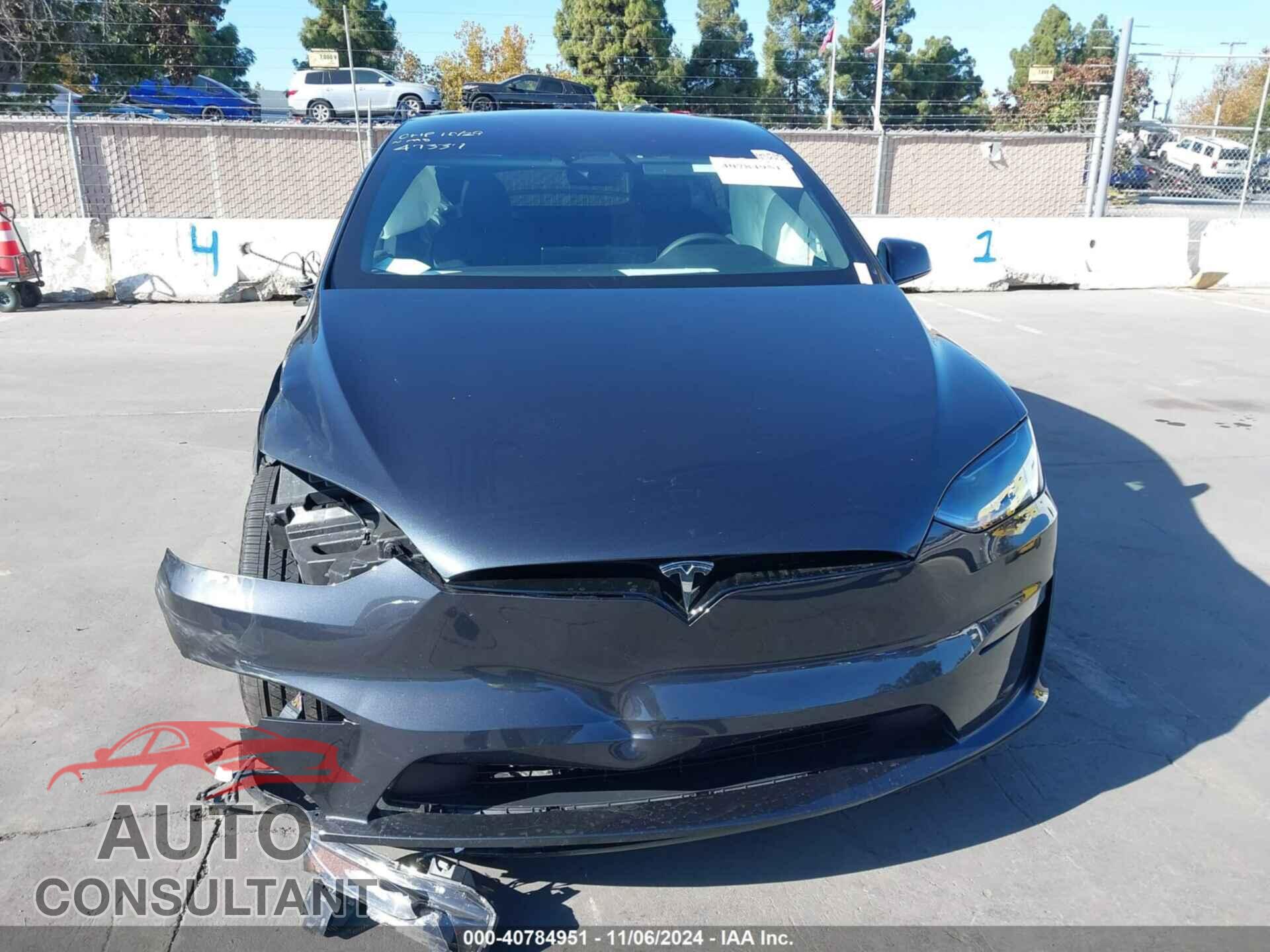TESLA MODEL X 2024 - 7SAXCBE51RF457133