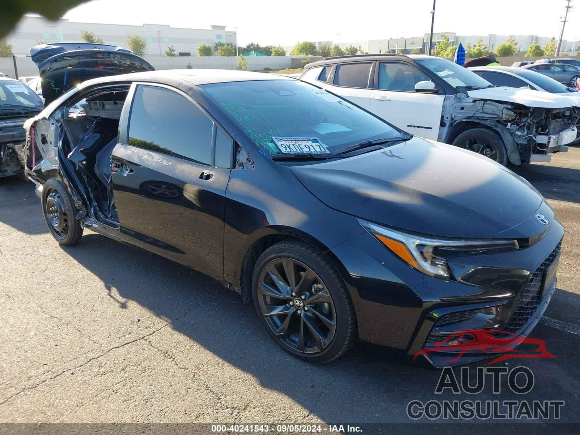 TOYOTA COROLLA 2024 - JTDT4MCE1RJ104570