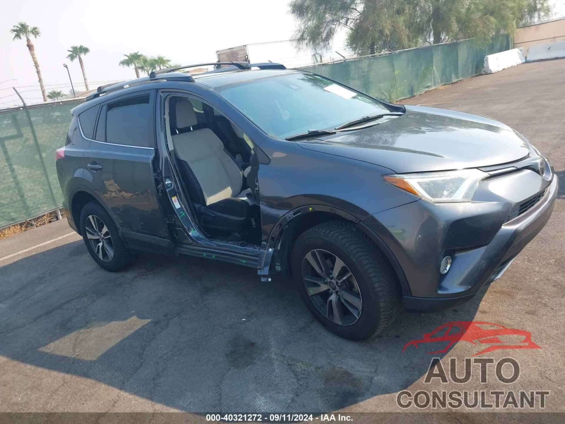 TOYOTA RAV4 2018 - JTMWFREV0JD120330