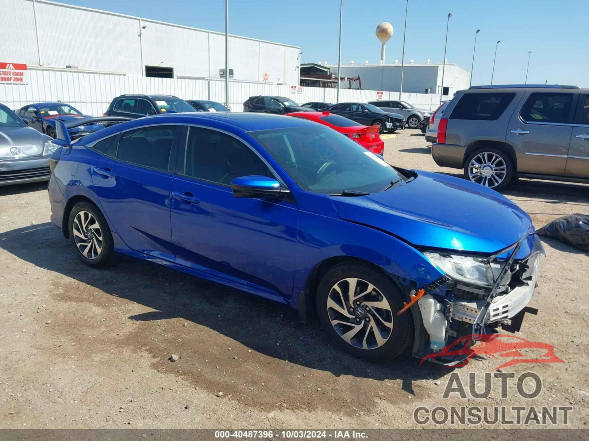 HONDA CIVIC 2018 - 2HGFC2F72JH592680