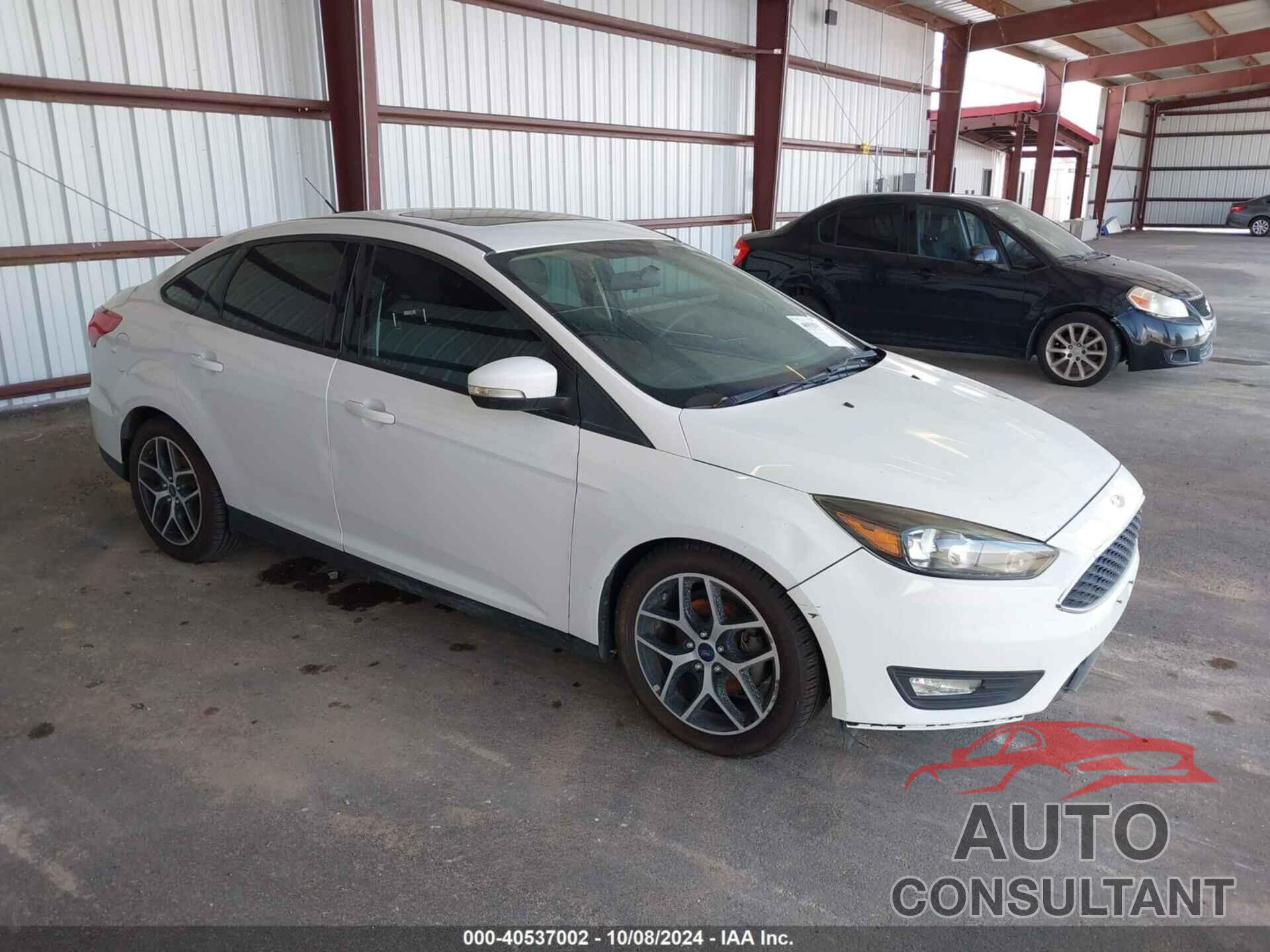 FORD FOCUS 2018 - 1FADP3H2XJL304236