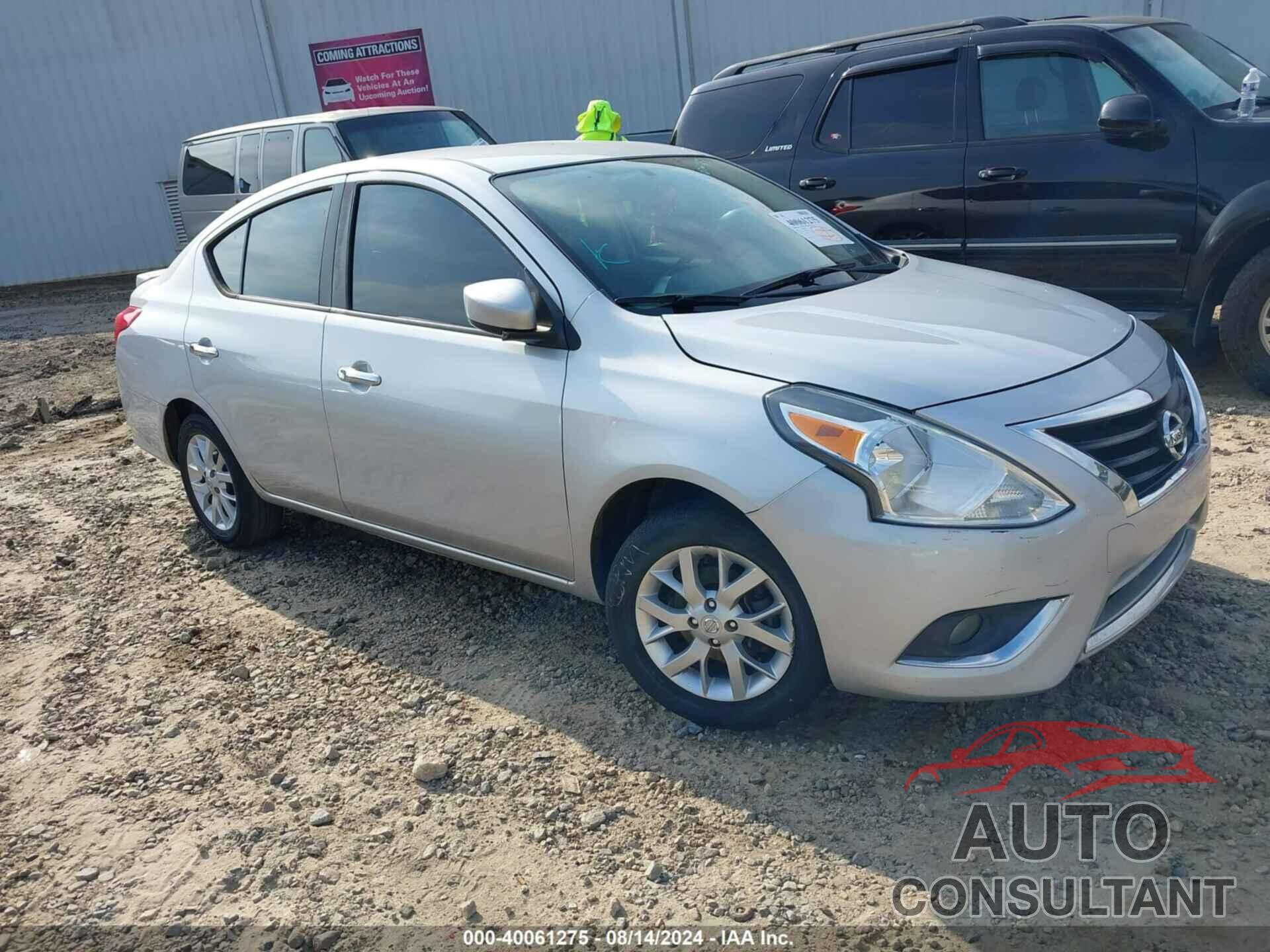 NISSAN VERSA 2018 - 3N1CN7AP2JL820350