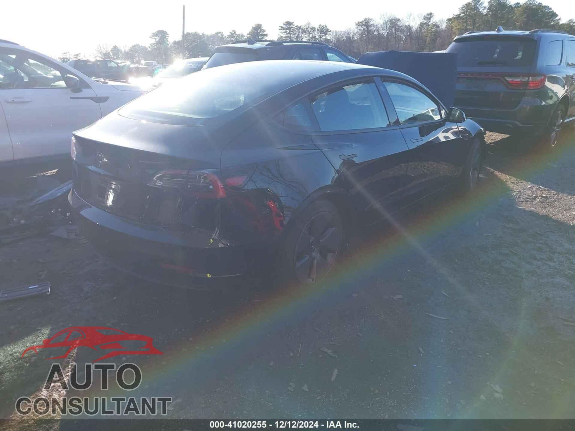 TESLA MODEL 3 2023 - 5YJ3E1EA3PF668831