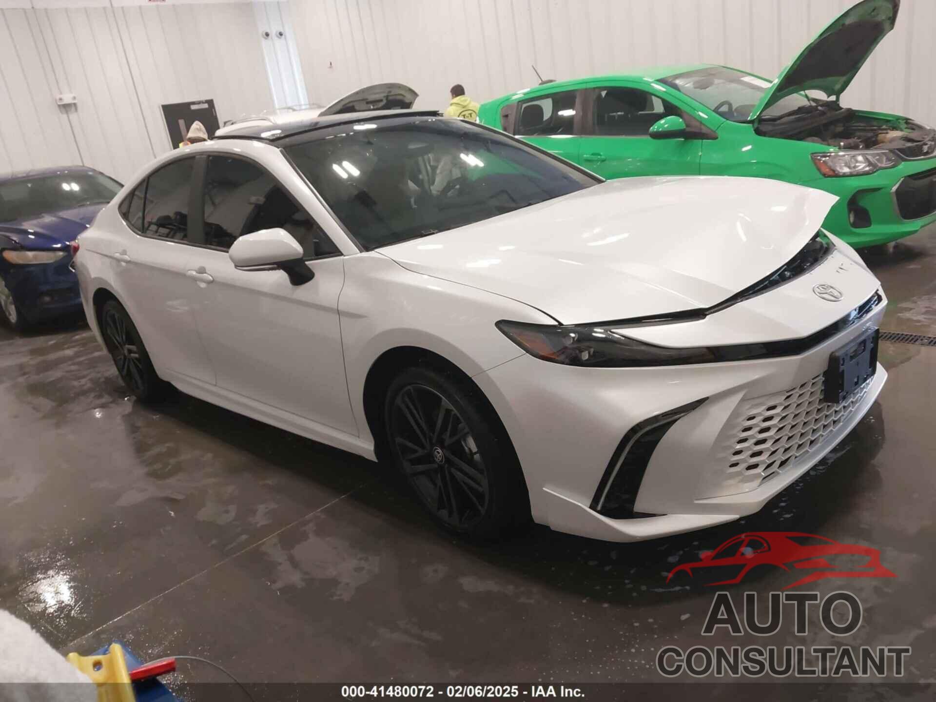 TOYOTA CAMRY 2025 - 4T1DBADKXSU518301