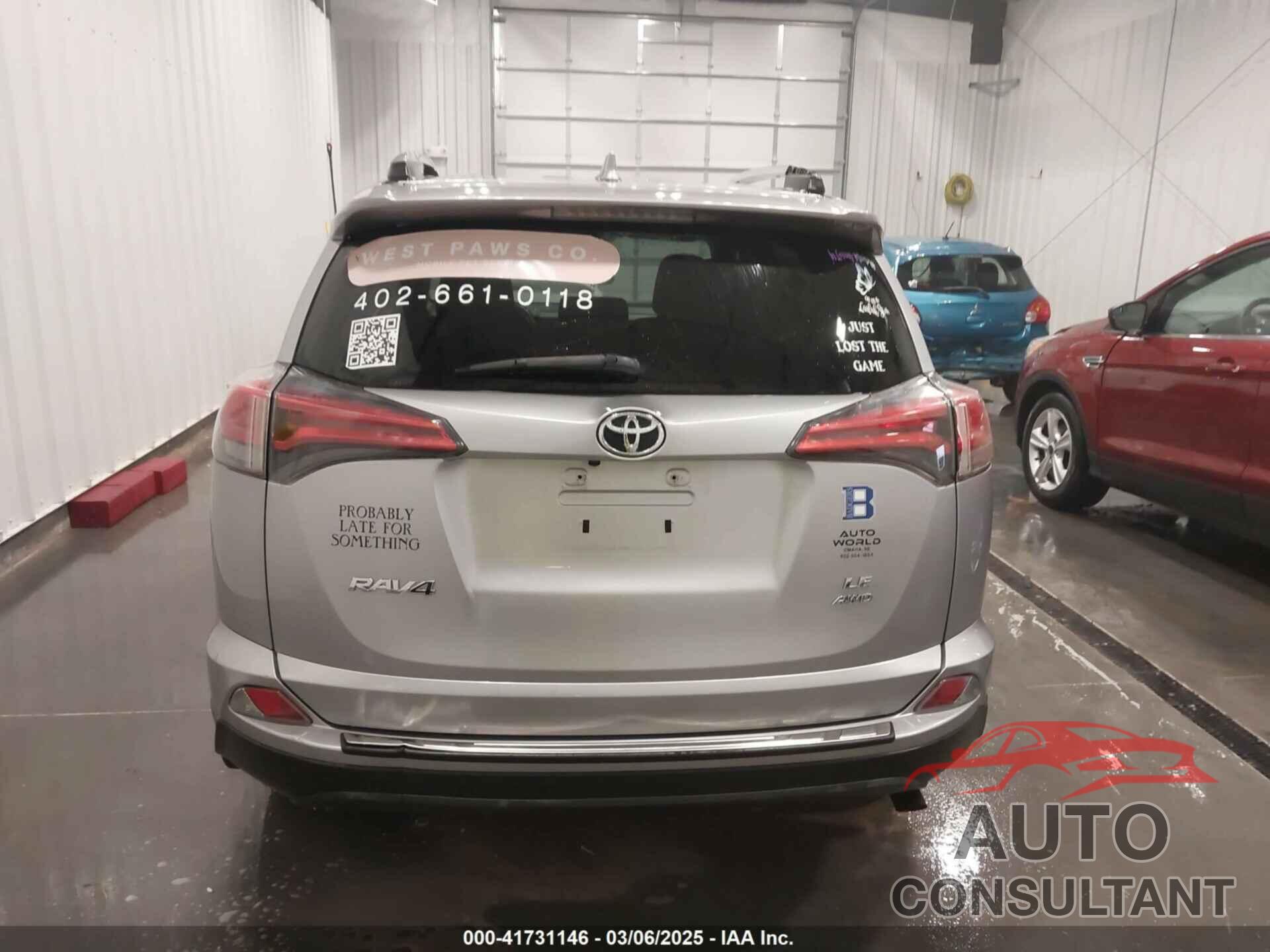 TOYOTA RAV4 2017 - 2T3BFREV8HW646796