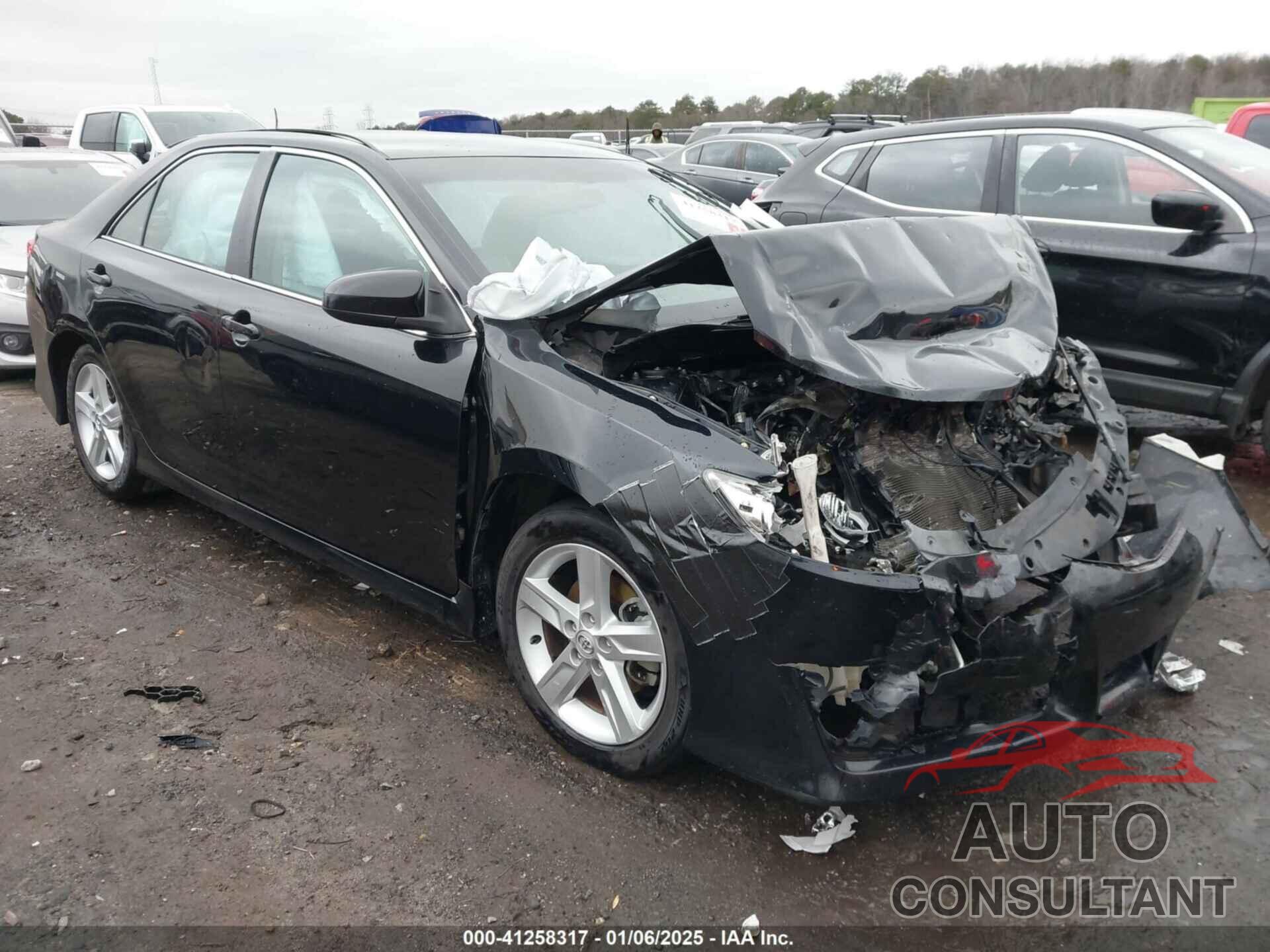 TOYOTA CAMRY 2014 - 4T1BF1FK0EU317844