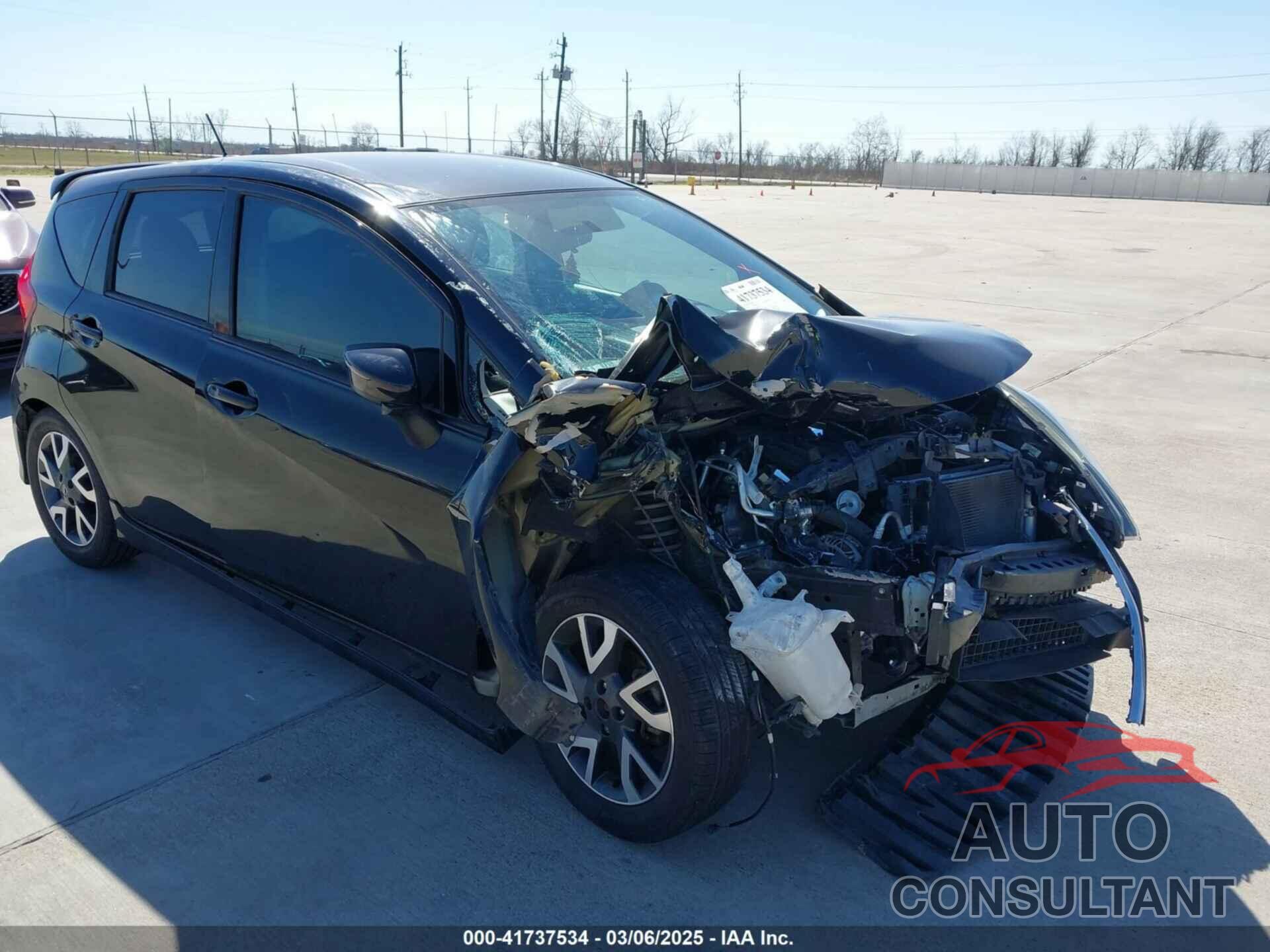 NISSAN VERSA NOTE 2017 - 3N1CE2CP5HL368713