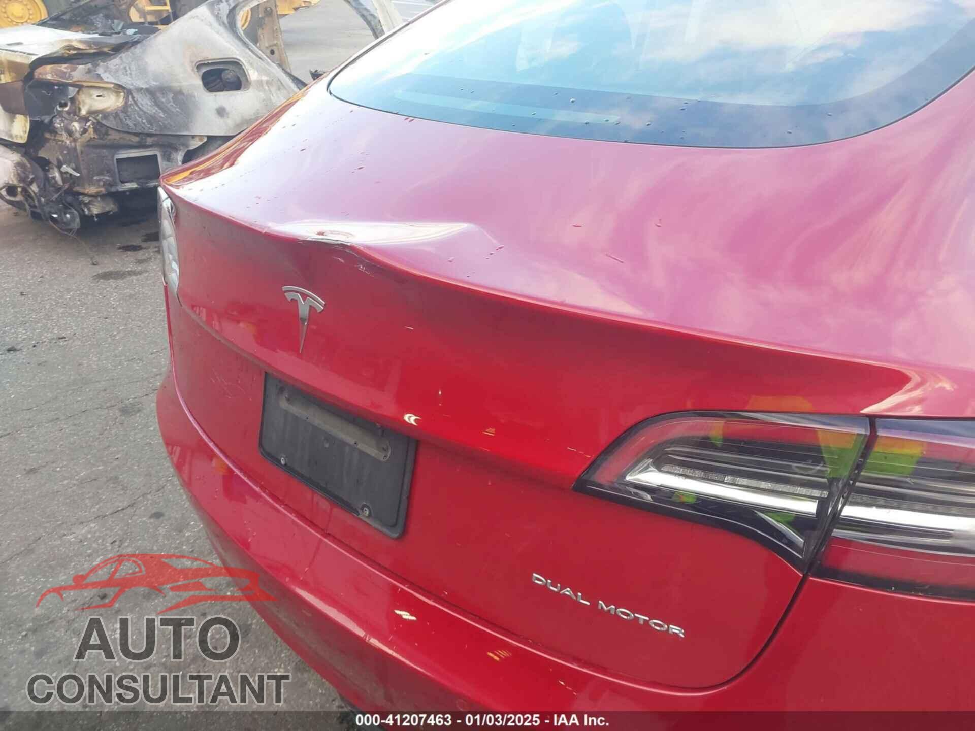 TESLA MODEL 3 2019 - 5YJ3E1EBXKF440486