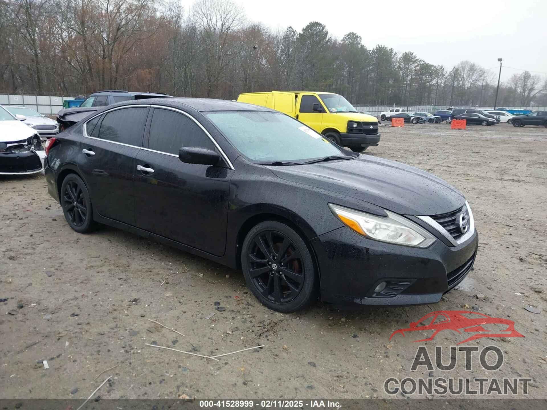 NISSAN ALTIMA 2017 - 1N4AL3AP0HC281869