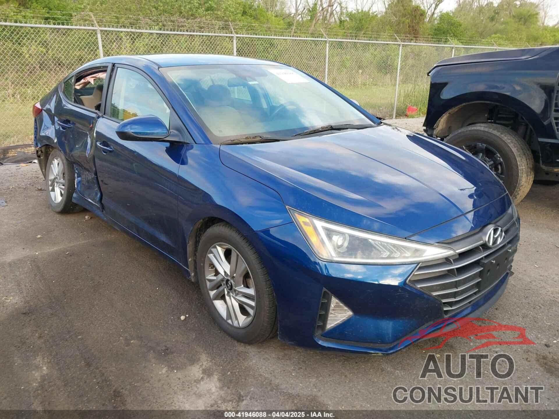 HYUNDAI ELANTRA 2020 - 5NPD84LF1LH544970