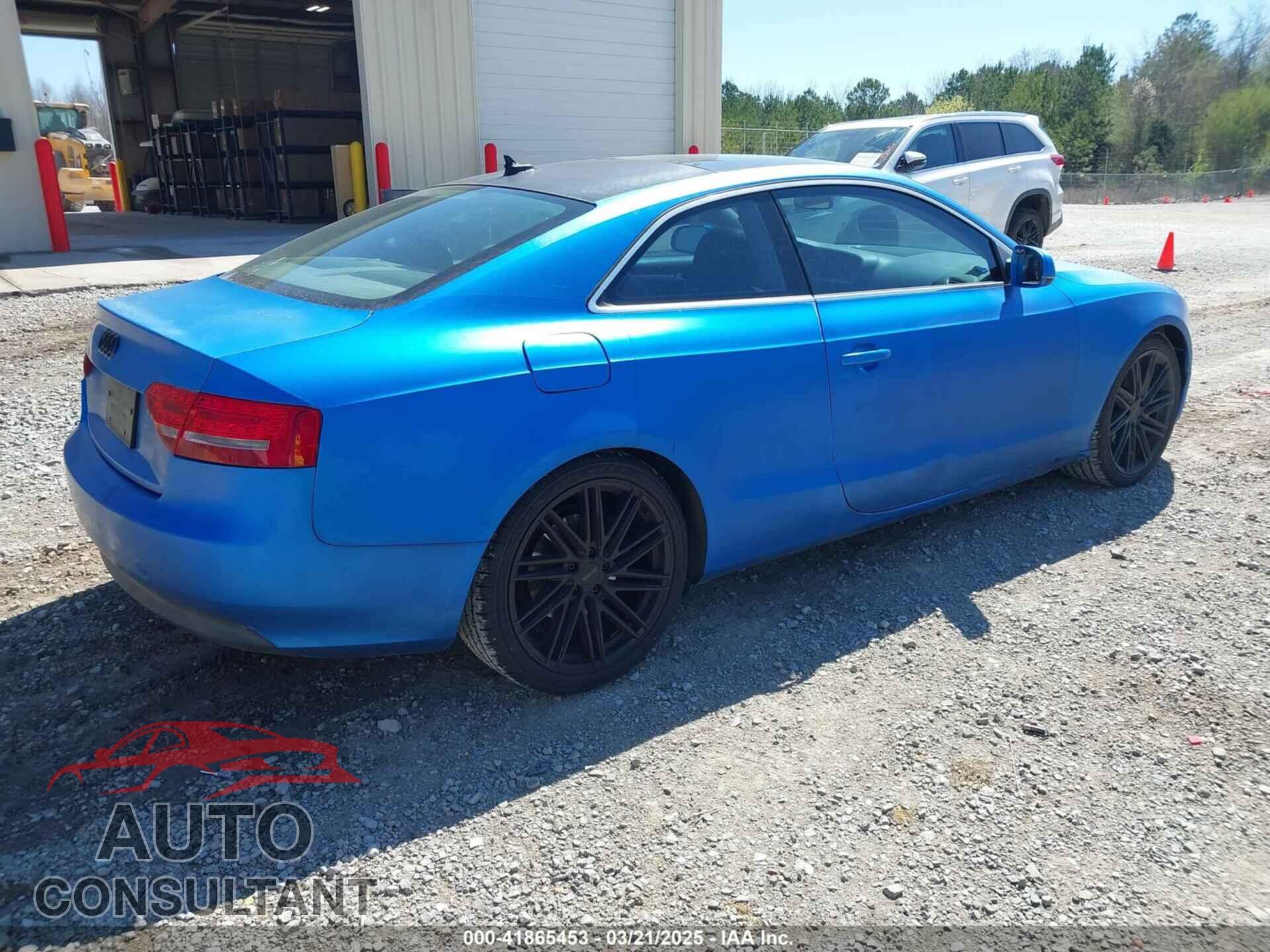 AUDI A5 2010 - WAULFAFR8AA044893