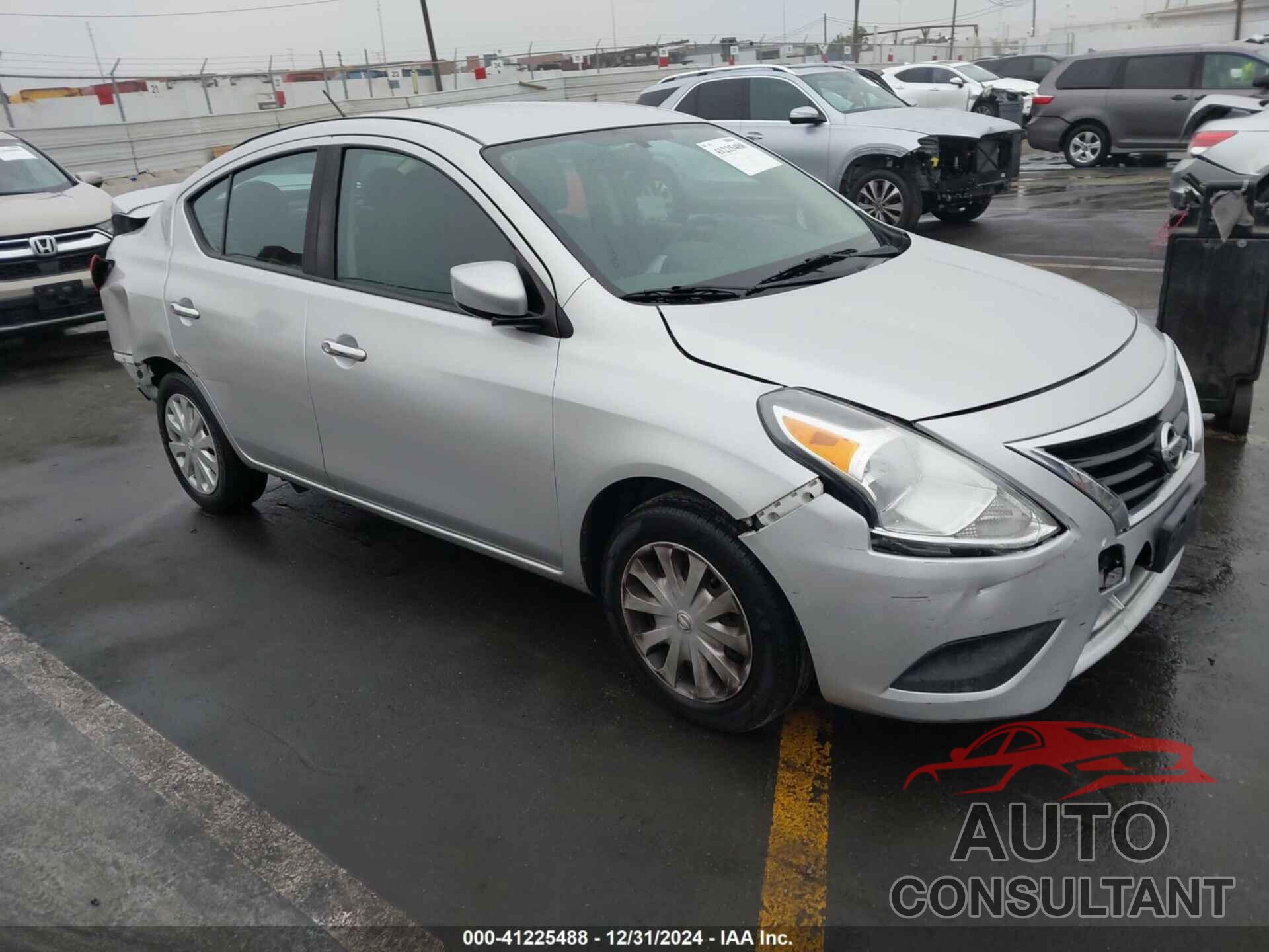 NISSAN VERSA 2019 - 3N1CN7AP0KL834121