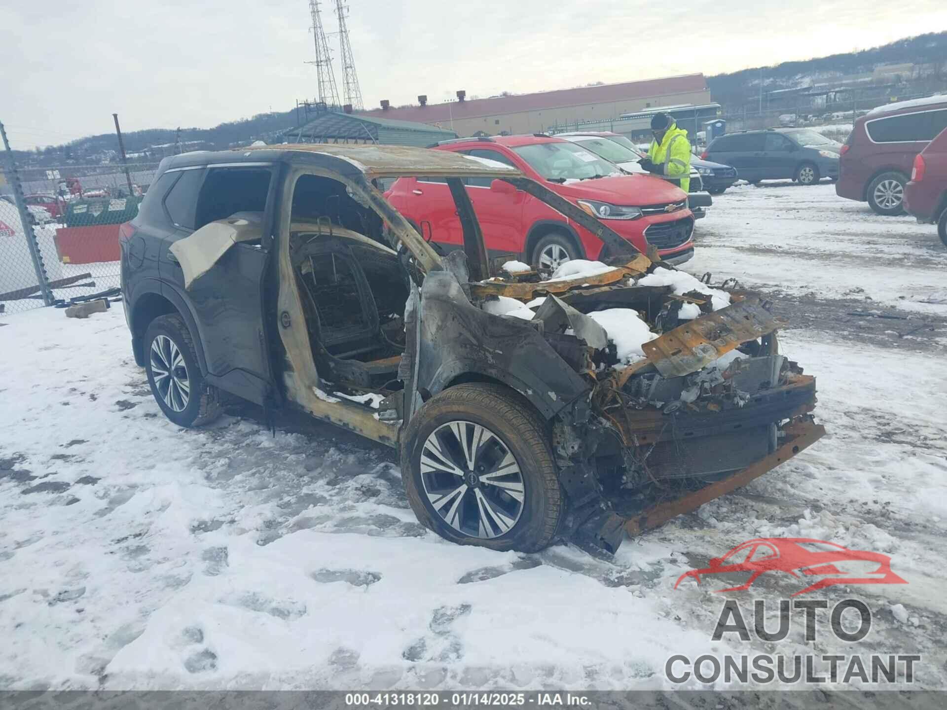 NISSAN ROGUE 2023 - 5N1BT3BA7PC747042