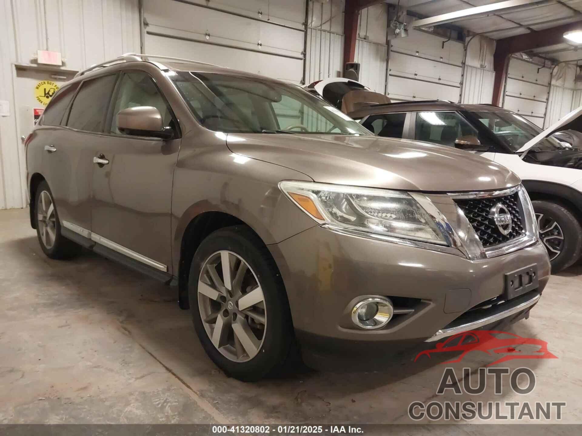 NISSAN PATHFINDER 2014 - 5N1AR2MM1EC728835