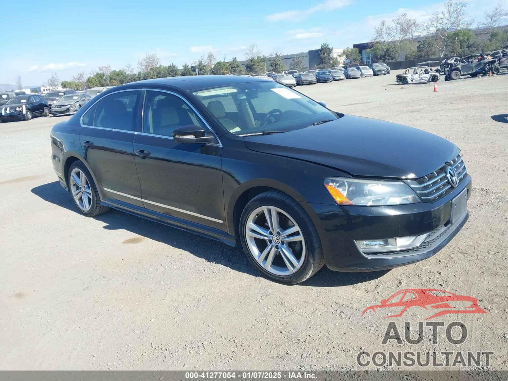VOLKSWAGEN PASSAT 2015 - 1VWCM7A34FC025748