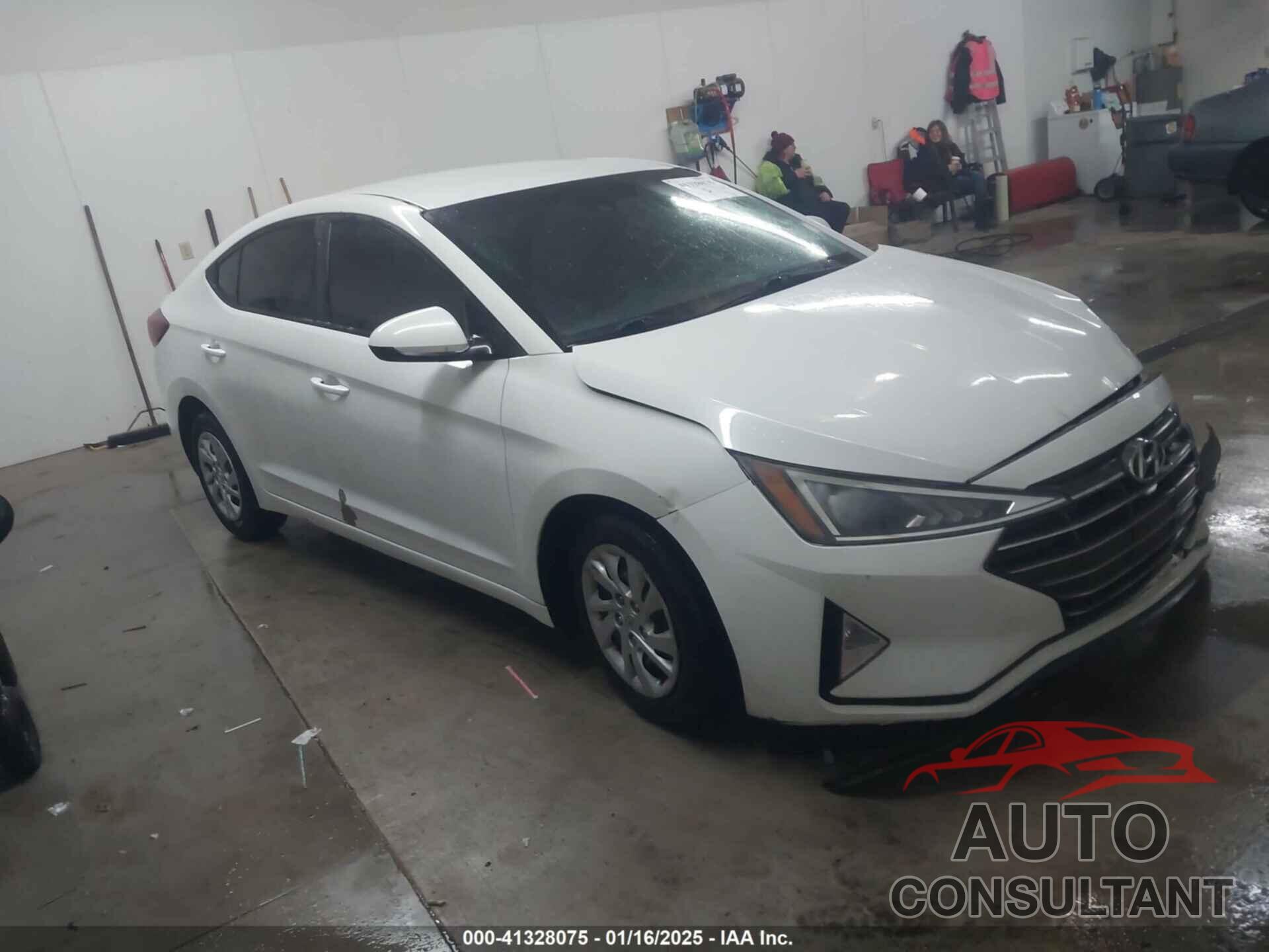 HYUNDAI ELANTRA 2020 - 5NPD74LF7LH503830