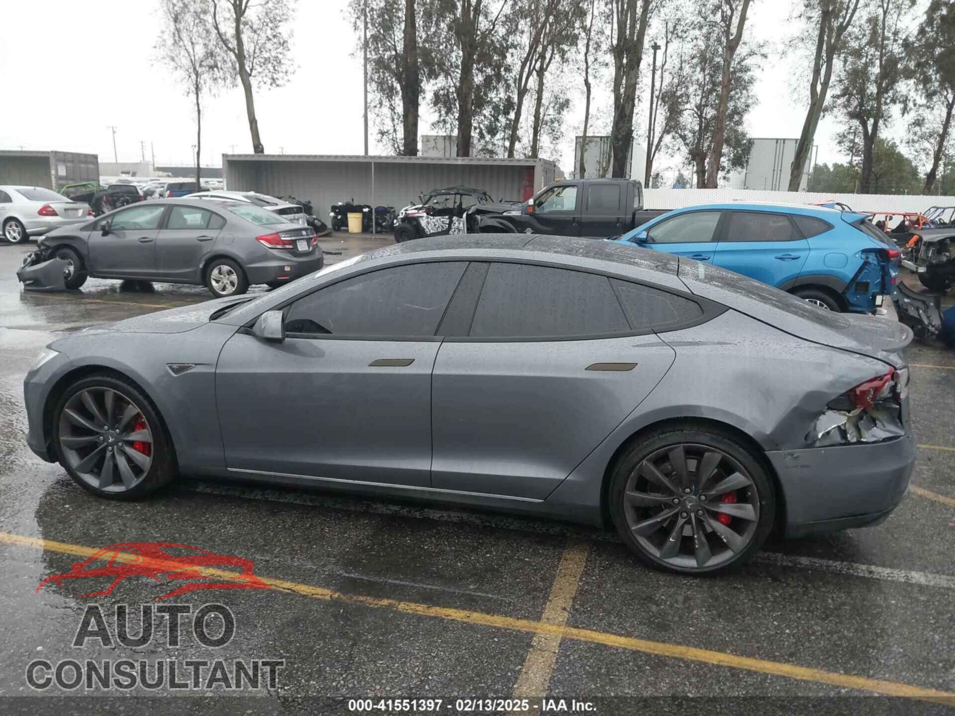 TESLA MODEL S 2014 - 5YJSA1H11EFP36091