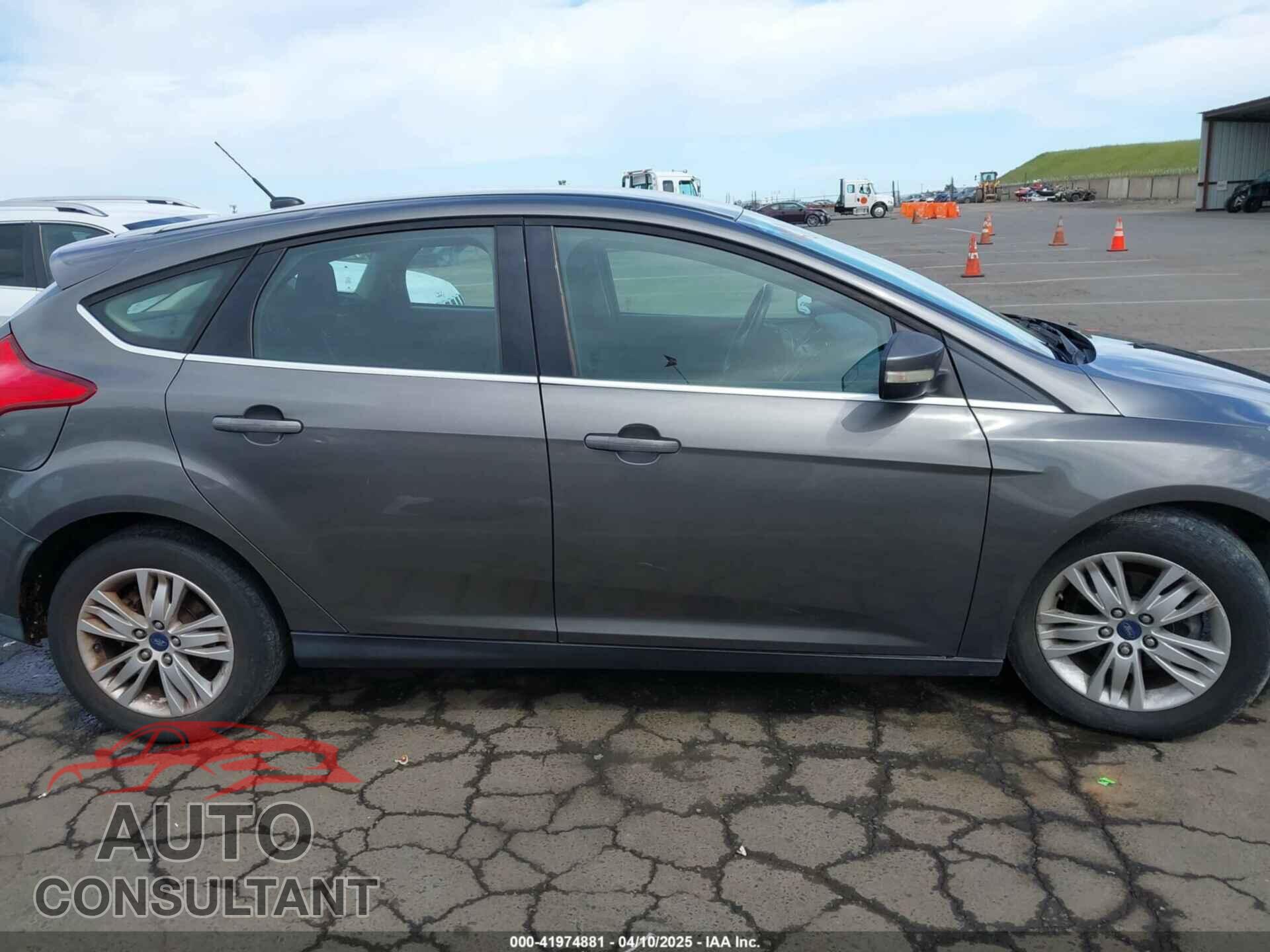 FORD FOCUS 2012 - 1FAHP3M29CL314685