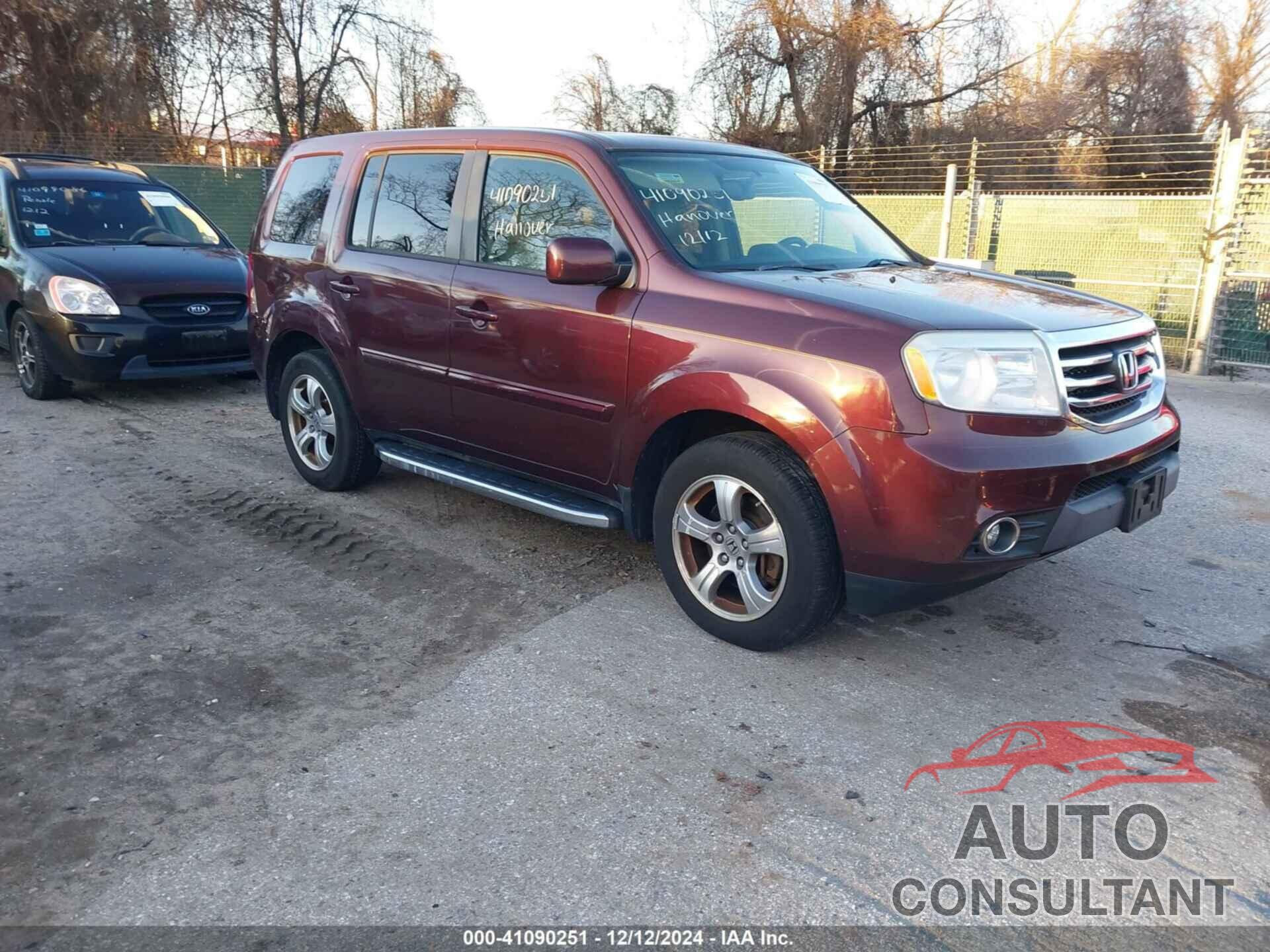 HONDA PILOT 2013 - 5FNYF4H51DB042631