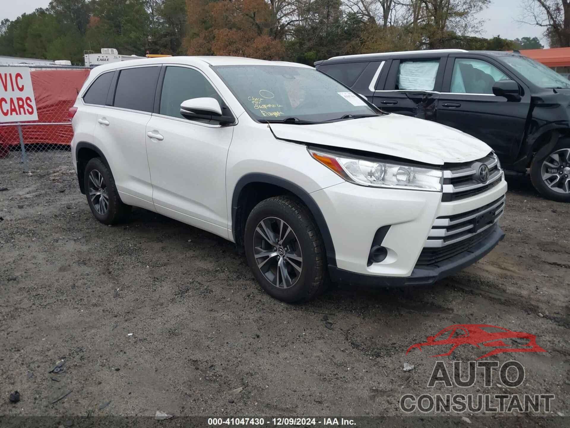 TOYOTA HIGHLANDER 2018 - 5TDBZRFH1JS886439