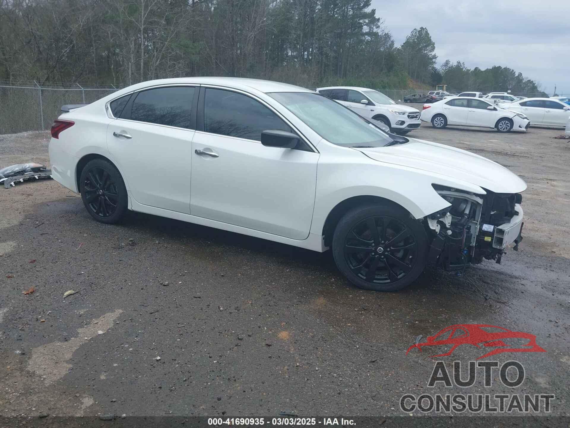 NISSAN ALTIMA 2018 - 1N4AL3AP7JC181385