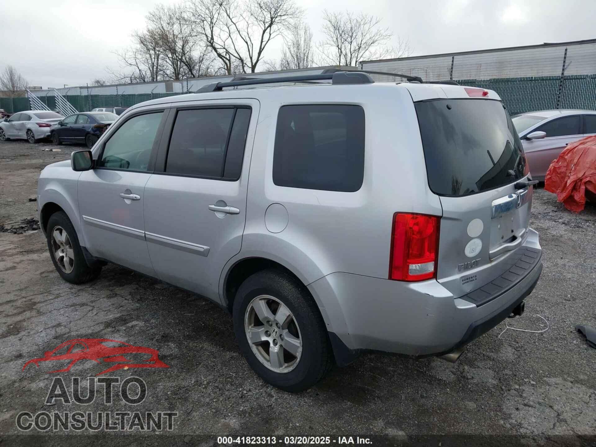HONDA PILOT 2011 - 5FNYF4H44BB075207