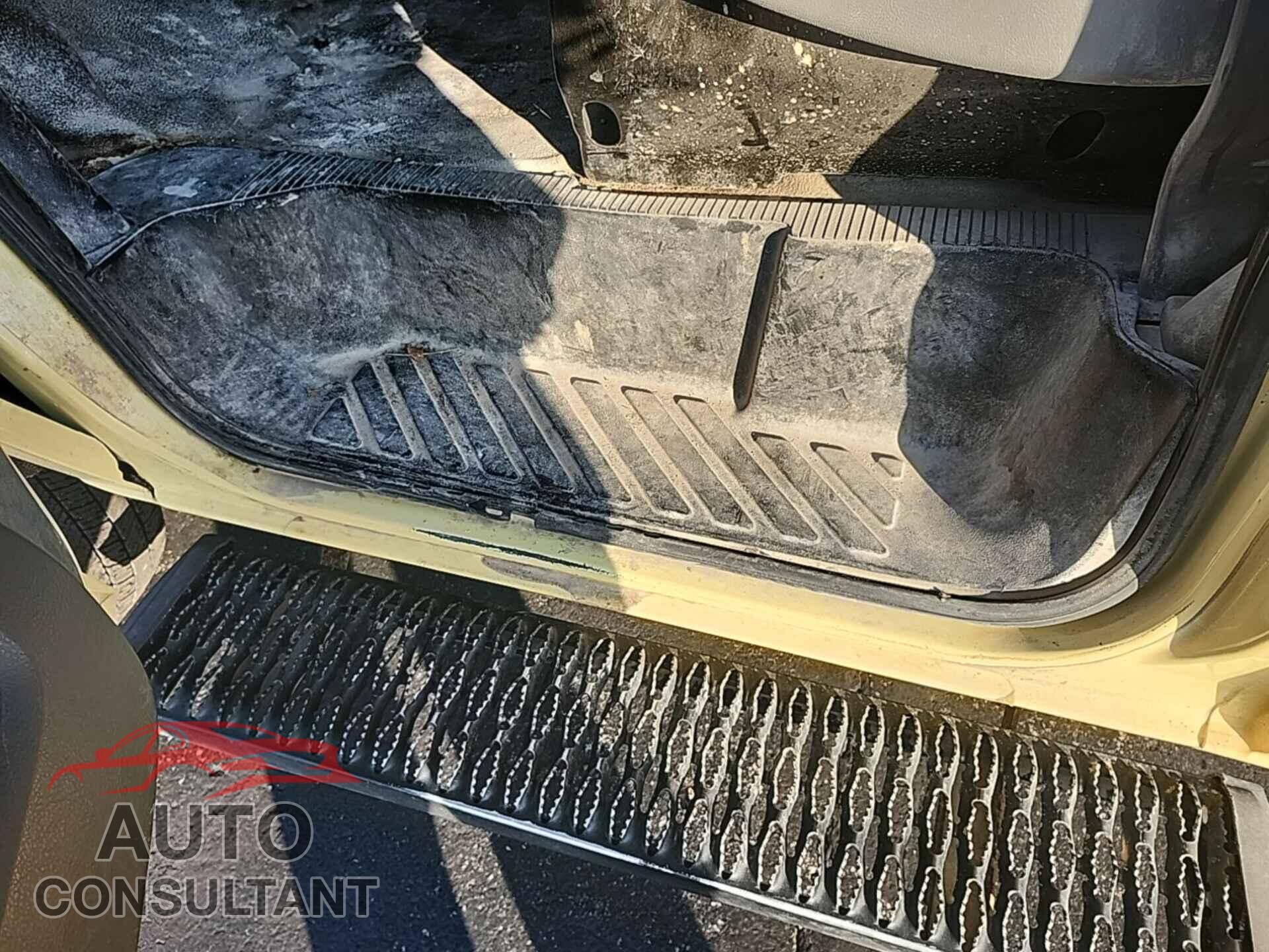 FORD ECONOLINE 2019 - 1FDXE4FS0KDC22562