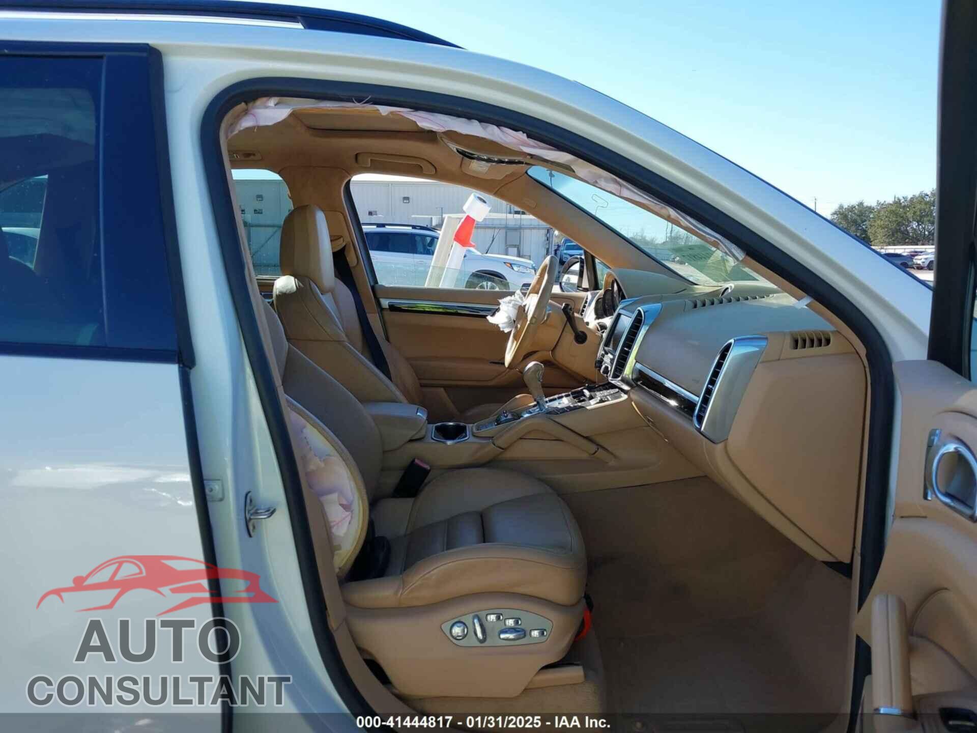 PORSCHE CAYENNE 2013 - WP1AD2A29DLA79210