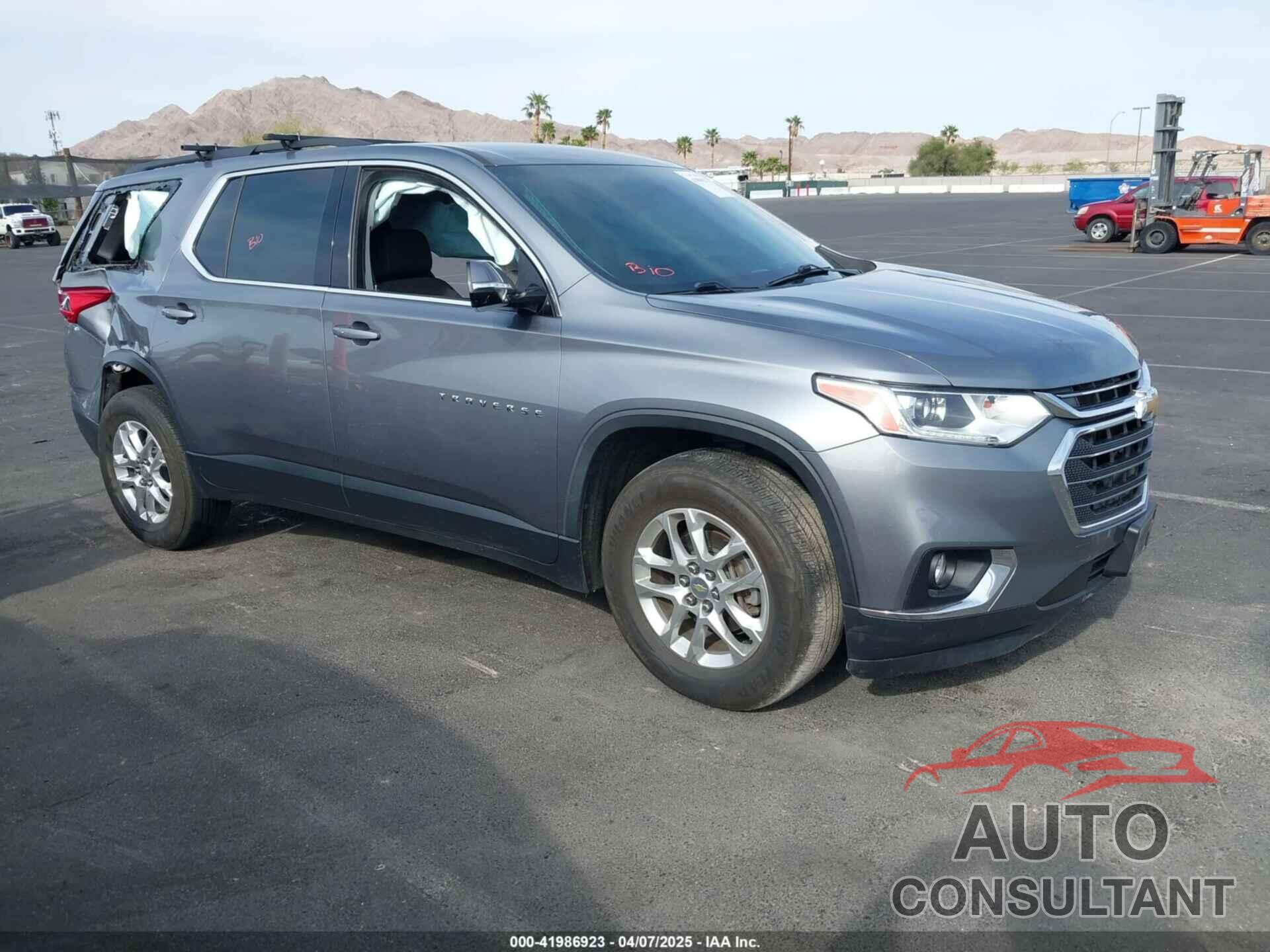 CHEVROLET TRAVERSE 2020 - 1GNERGKW2LJ240355