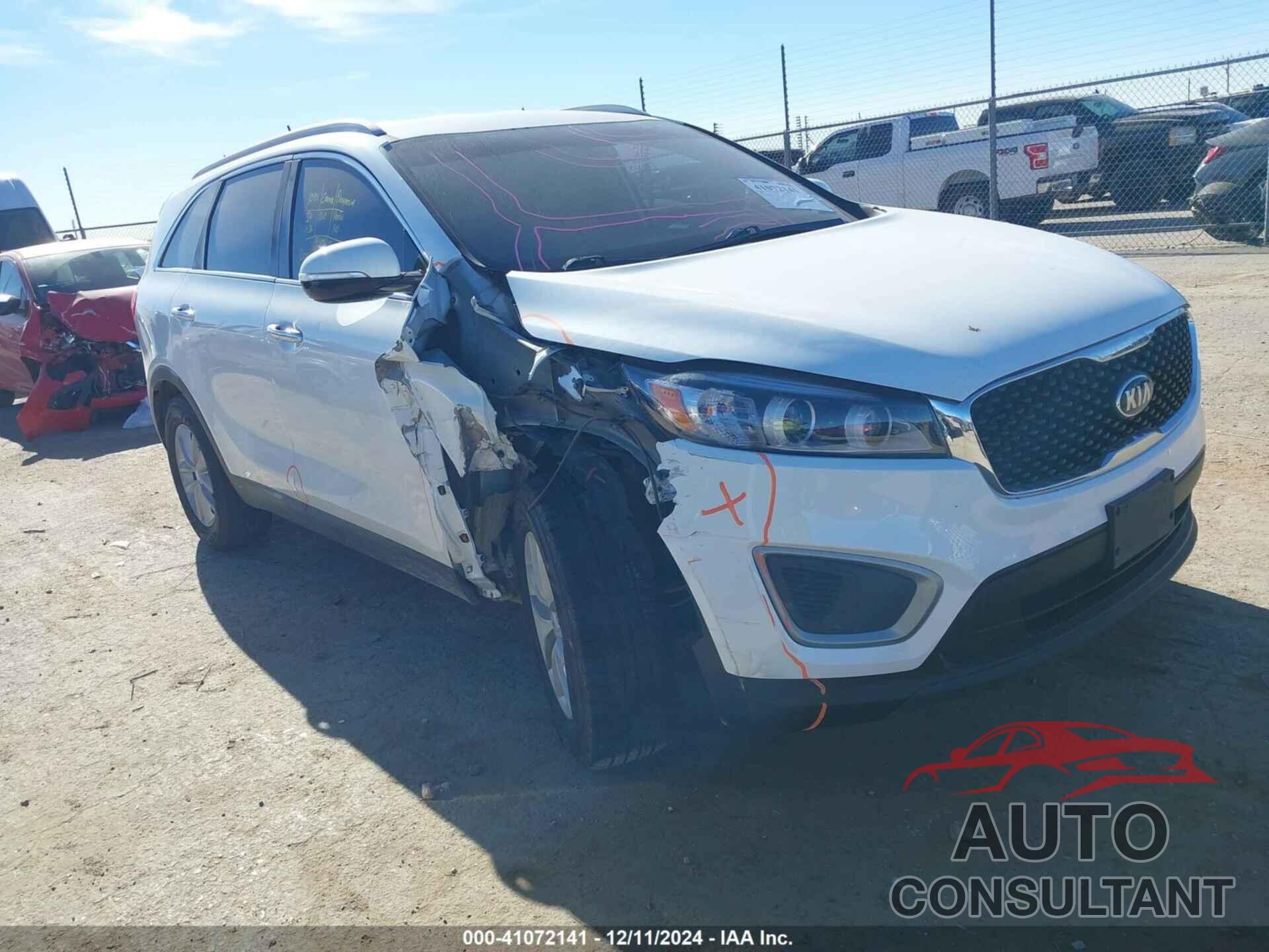 KIA SORENTO 2018 - 5XYPG4A58JG404803