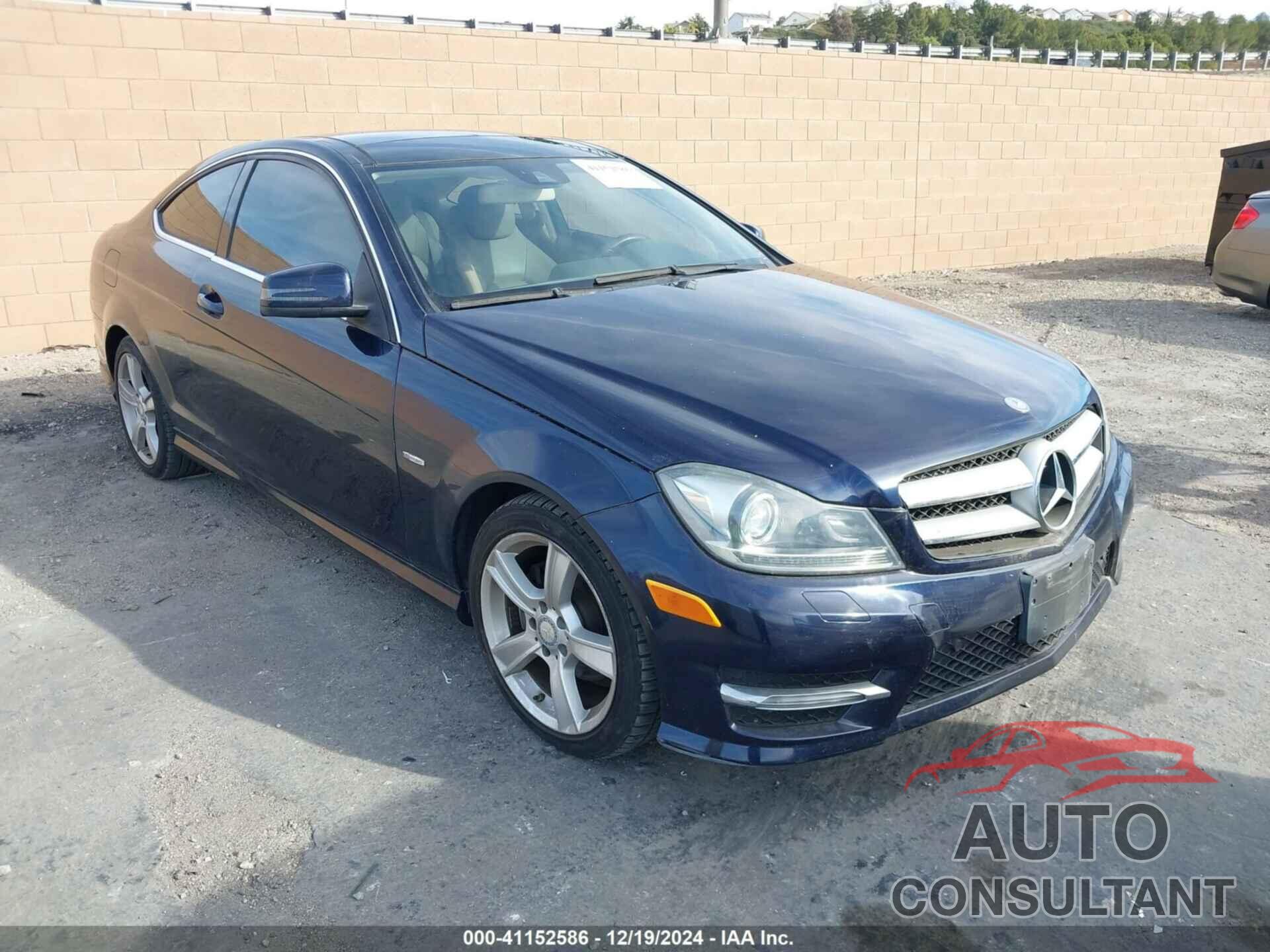 MERCEDES-BENZ C 250 2012 - WDDGJ4HB1CF911843