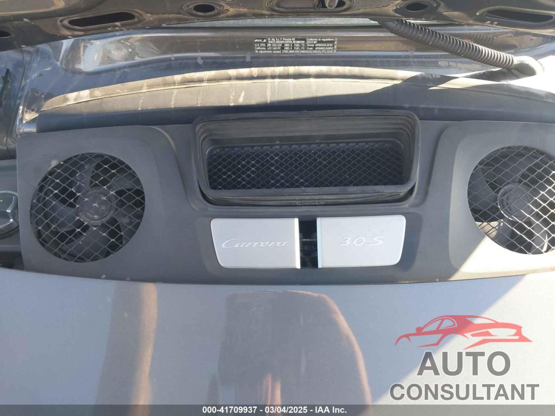 PORSCHE 911 2019 - WP0AB2A90KS114837