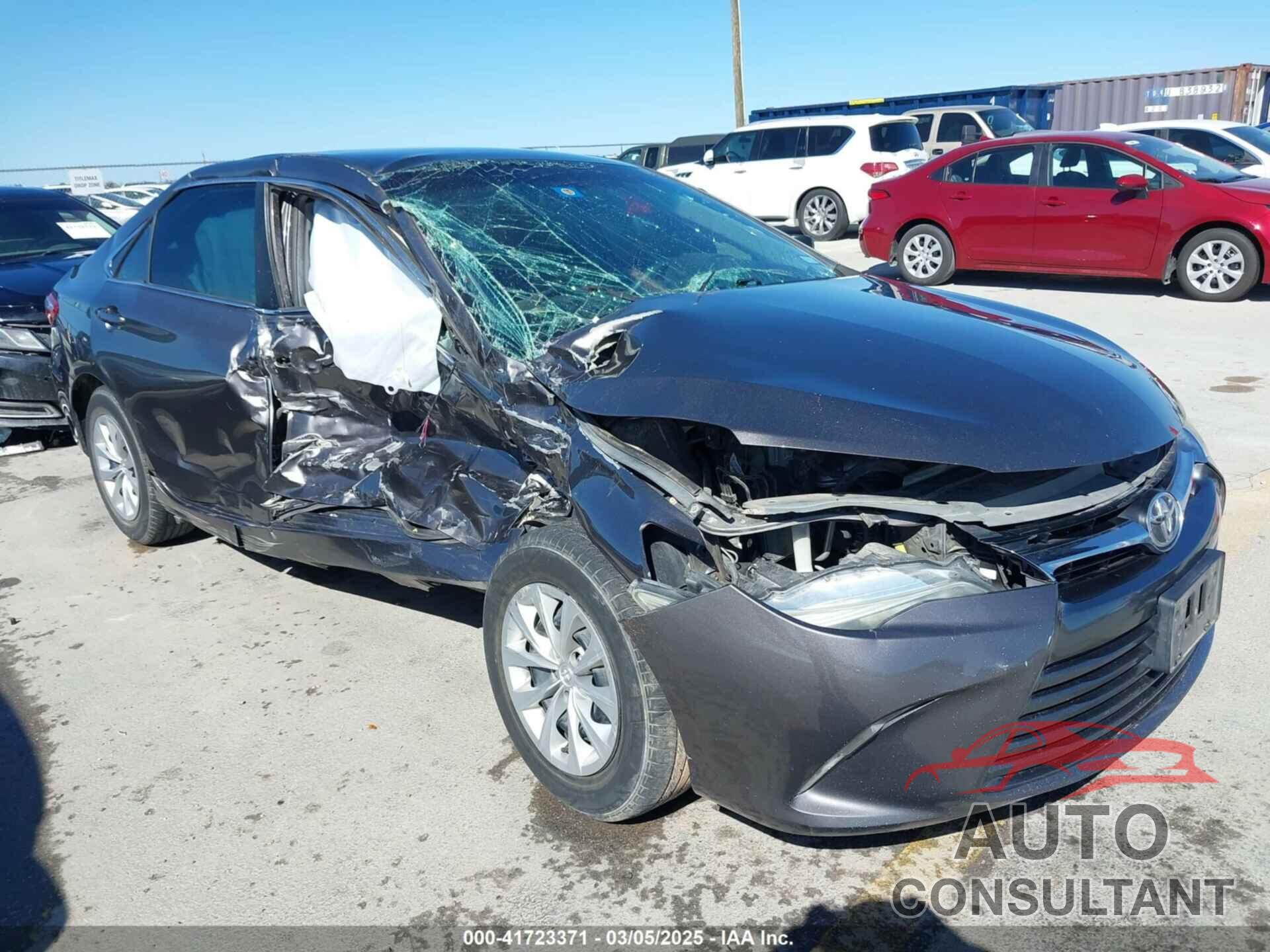 TOYOTA CAMRY 2015 - 4T4BF1FK8FR456997