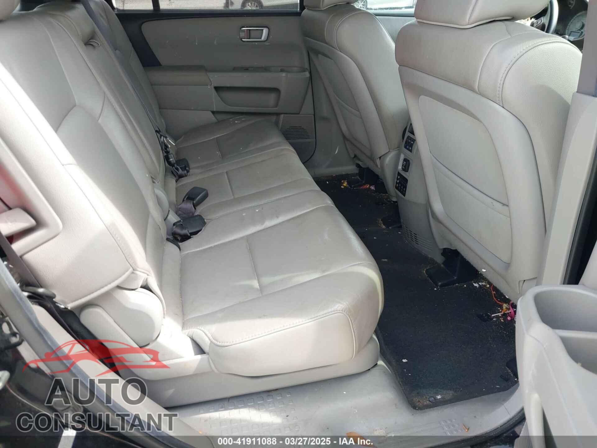 HONDA PILOT 2012 - 5FNYF3H94CB013409