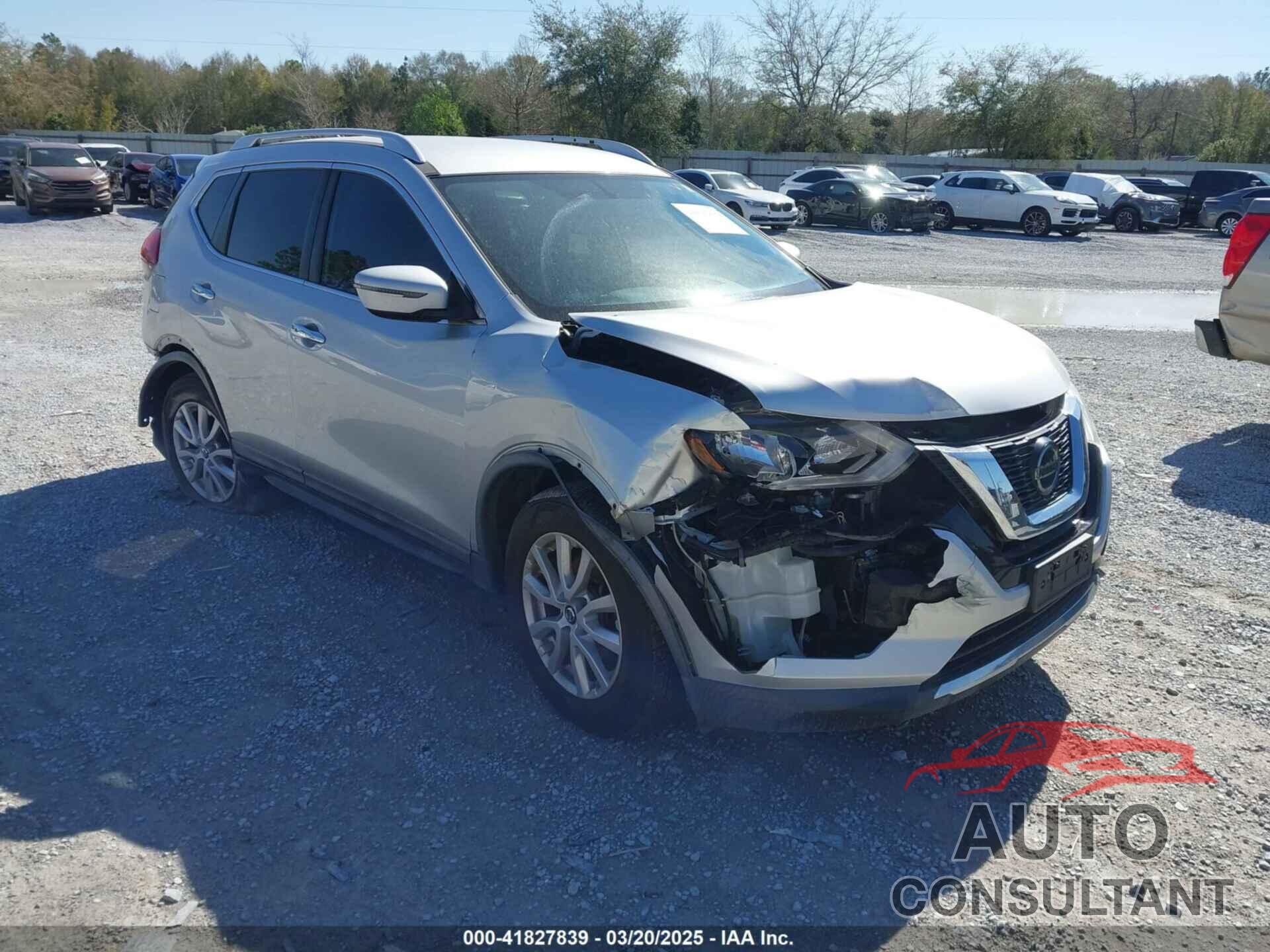 NISSAN ROGUE 2018 - KNMAT2MT8JP570011
