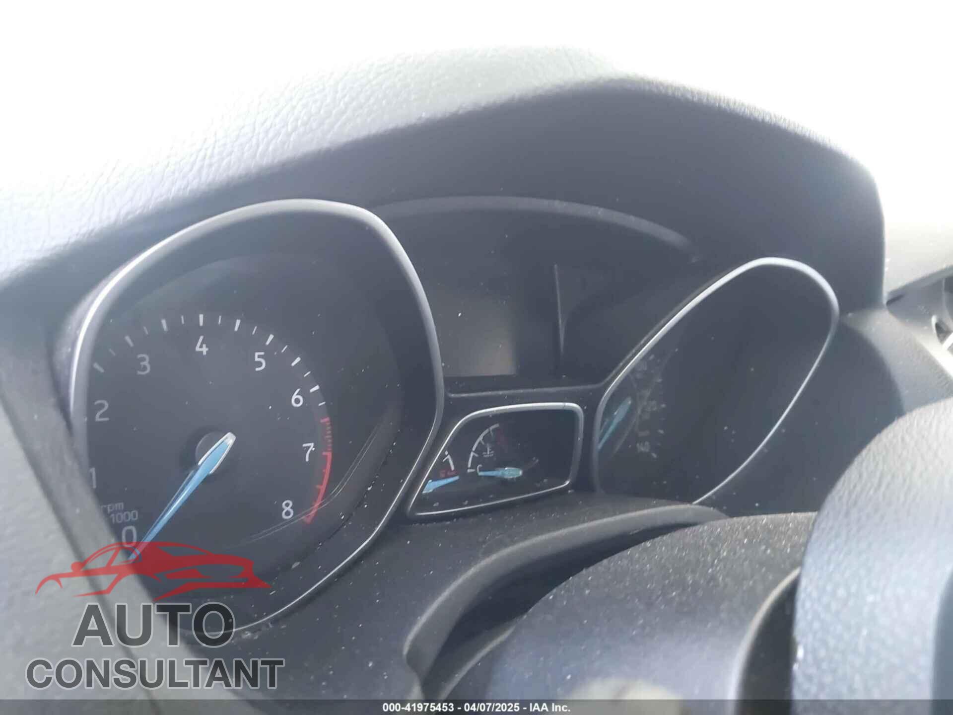 FORD FOCUS 2017 - 1FADP3F2XHL300331