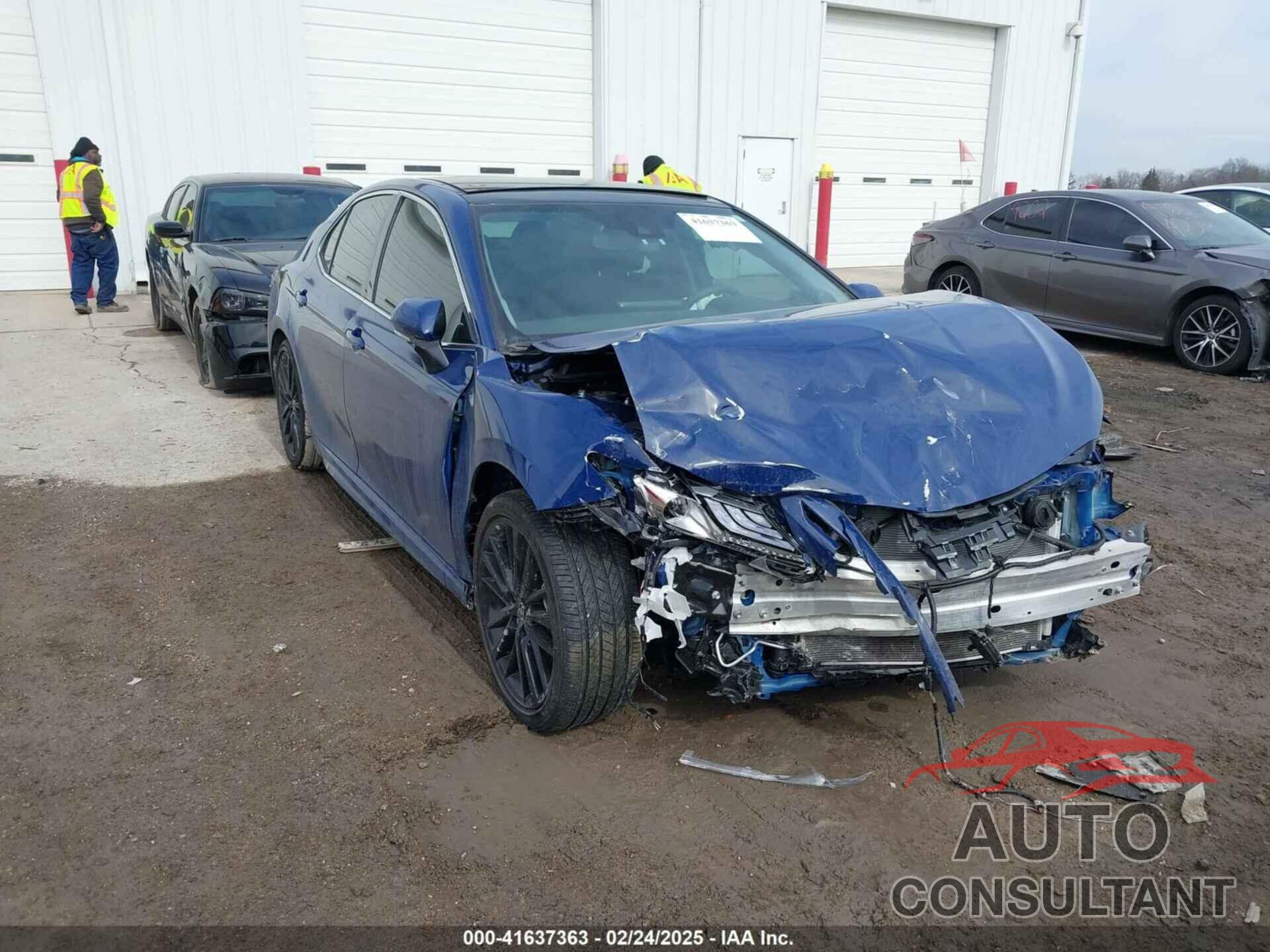 TOYOTA CAMRY 2024 - 4T1KZ1AK8RU097468