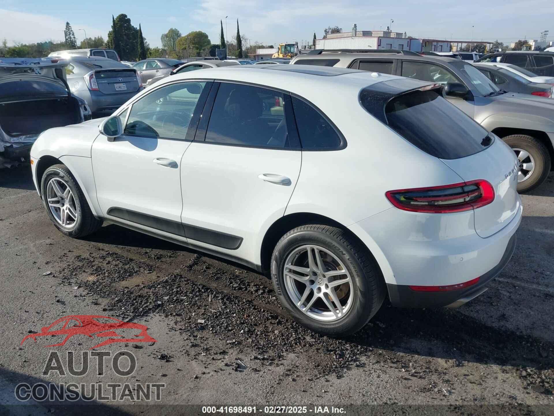 PORSCHE MACAN 2017 - WP1AA2A57HLB04646