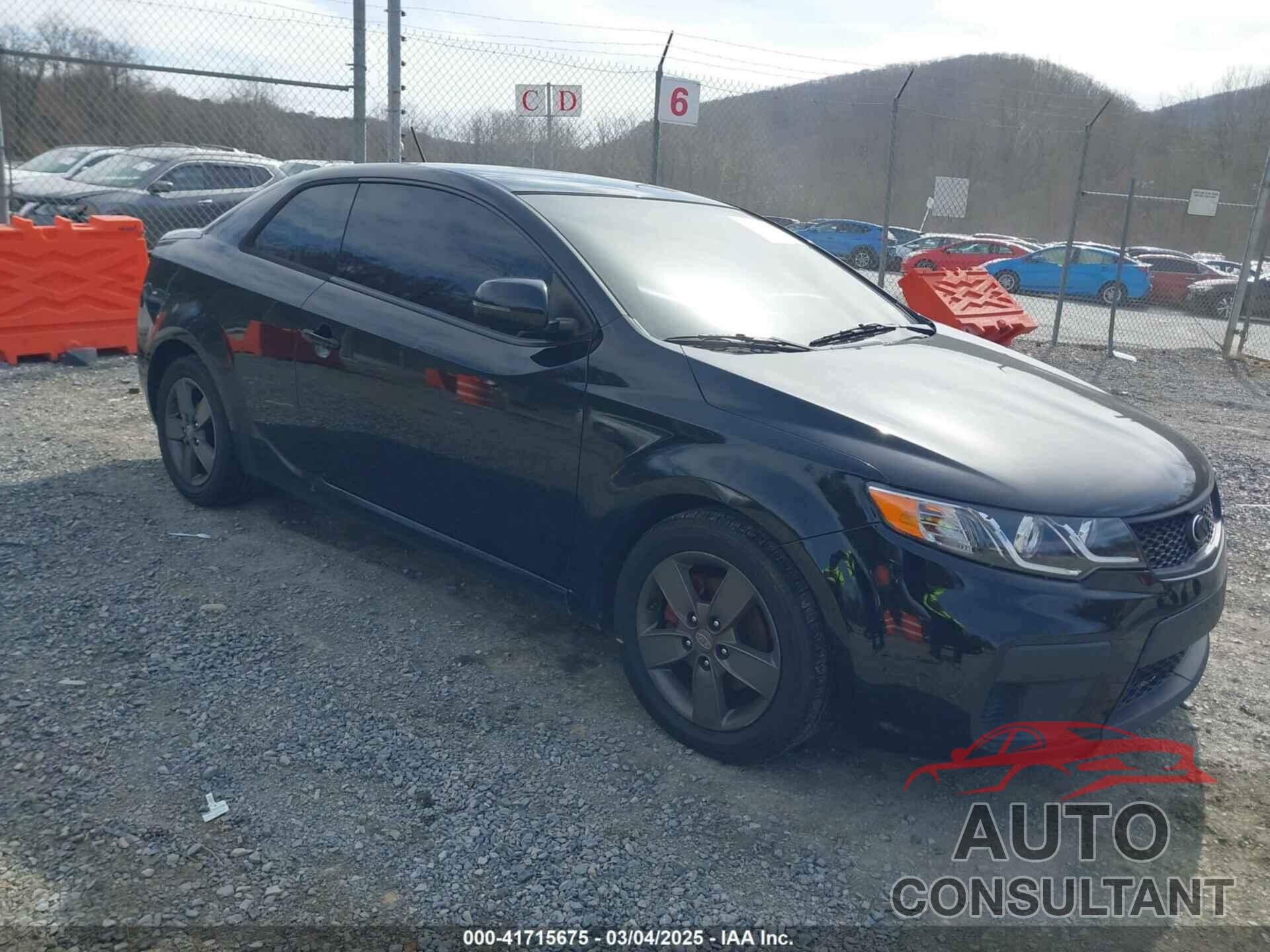 KIA FORTE KOUP 2011 - KNAFU6A22B5453749