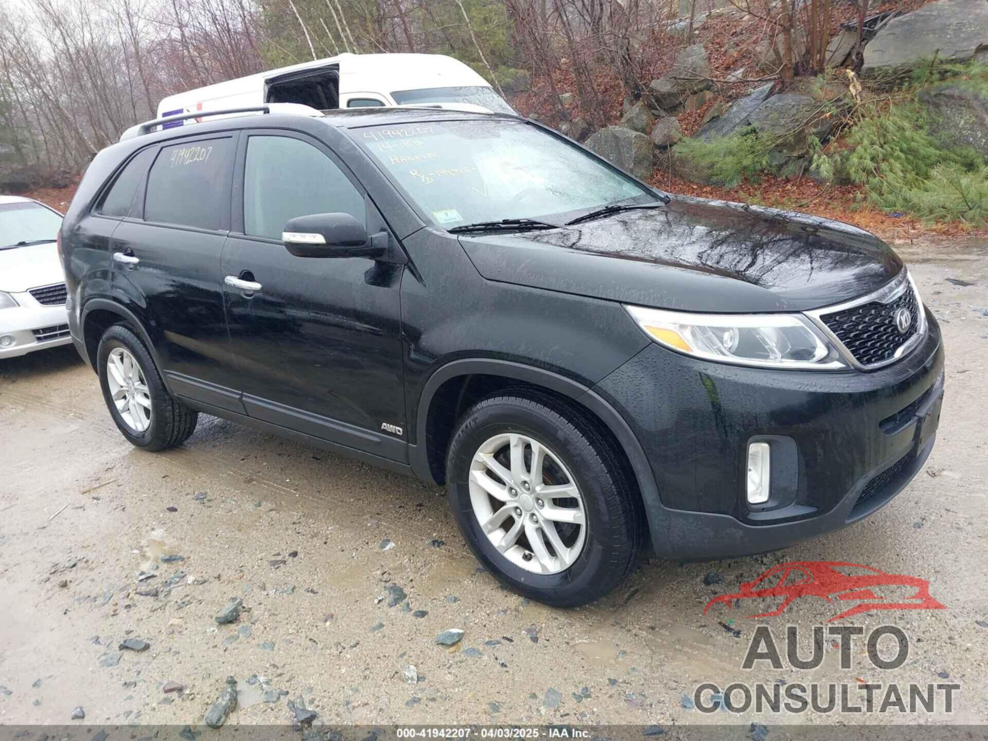 KIA SORENTO 2014 - 5XYKTCA67EG496758