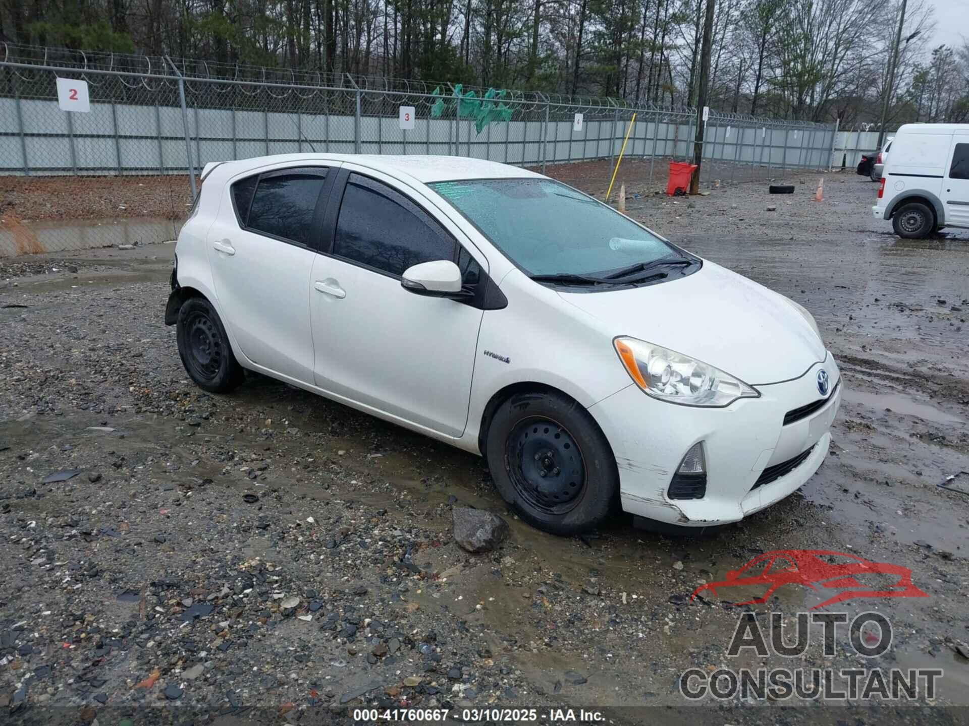TOYOTA PRIUS C 2013 - JTDKDTB36D1537297
