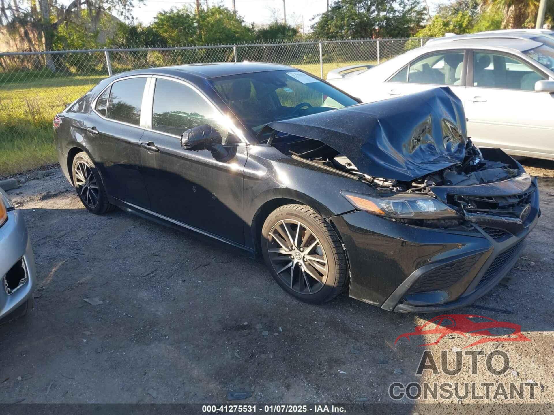 TOYOTA CAMRY 2022 - 4T1G11AK1NU654437