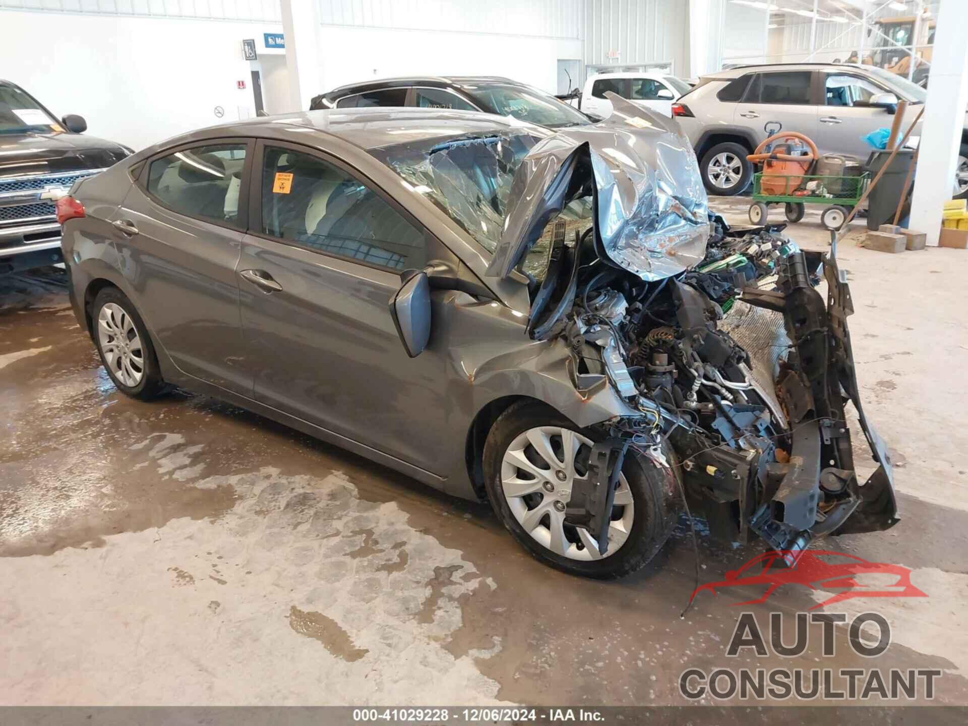 HYUNDAI ELANTRA 2013 - 5NPDH4AE3DH195872