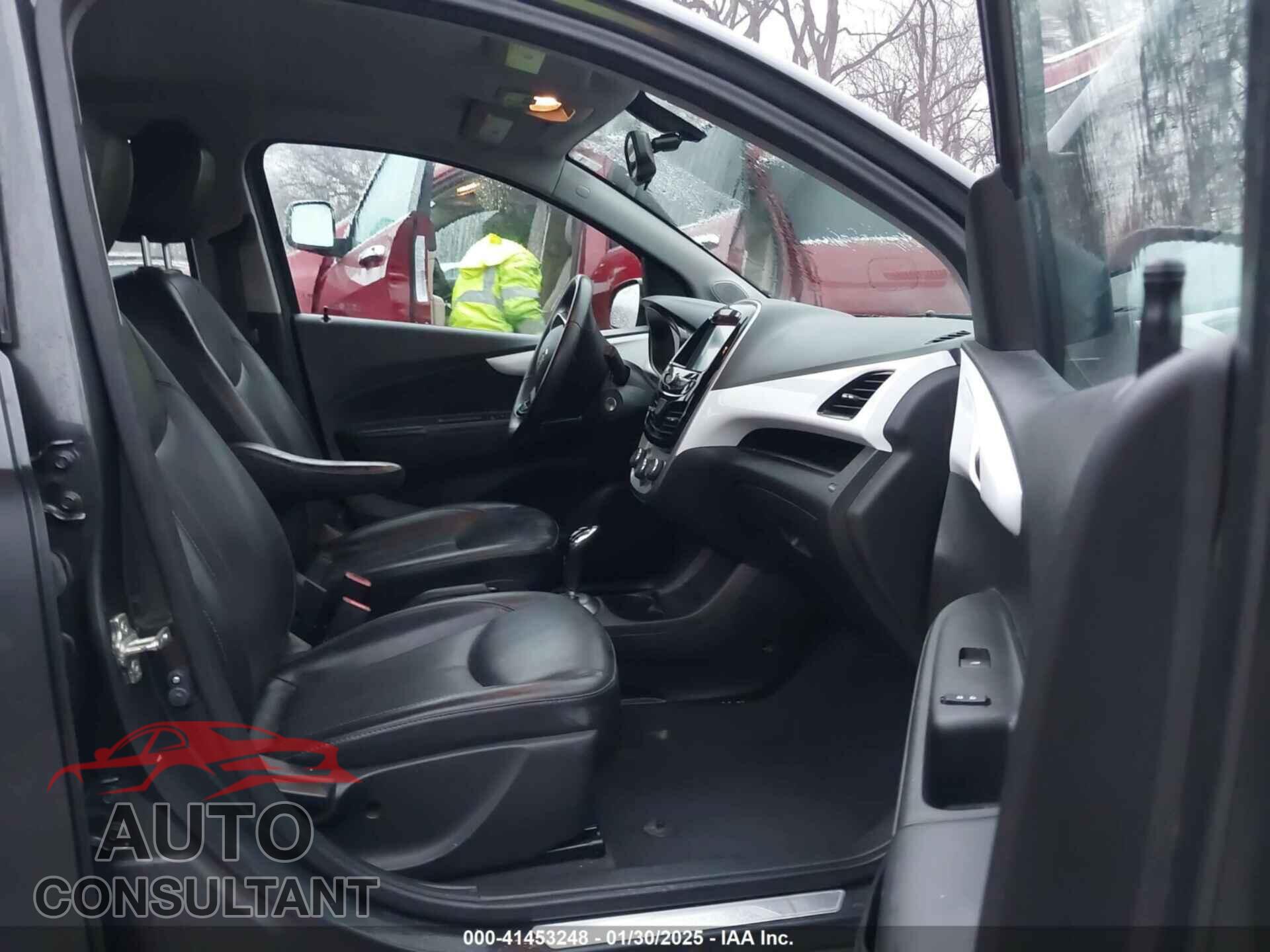 CHEVROLET SPARK 2017 - KL8CH6SA1HC821920