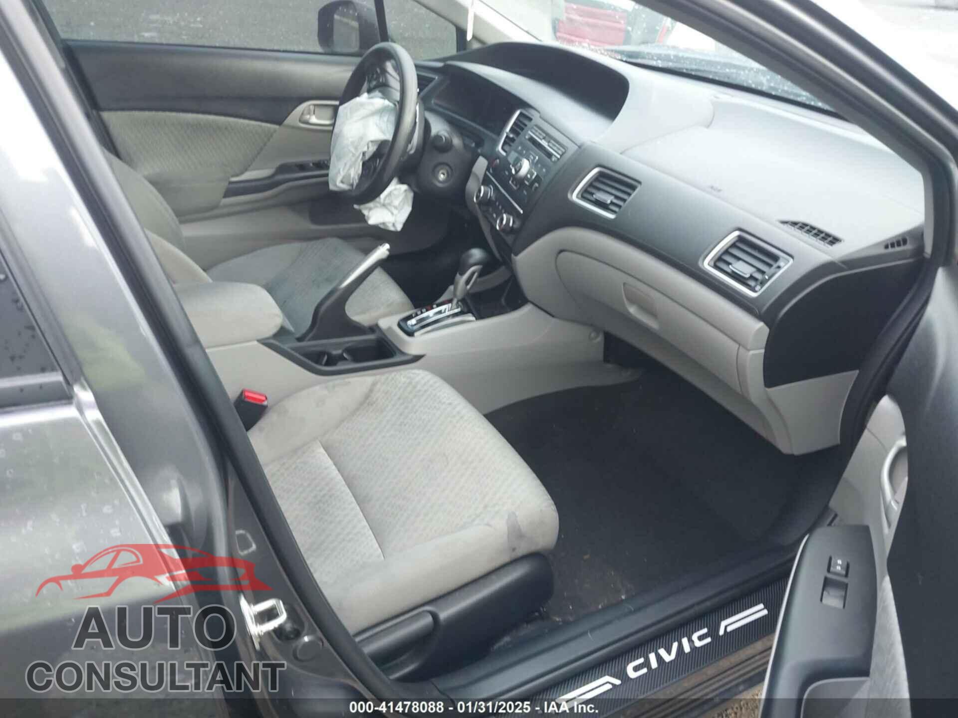 HONDA CIVIC 2015 - 2HGFB2F50FH537492