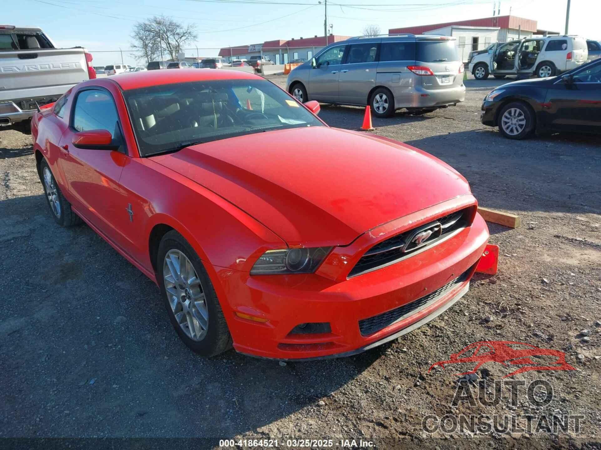 FORD MUSTANG 2013 - 1ZVBP8AM6D5258825