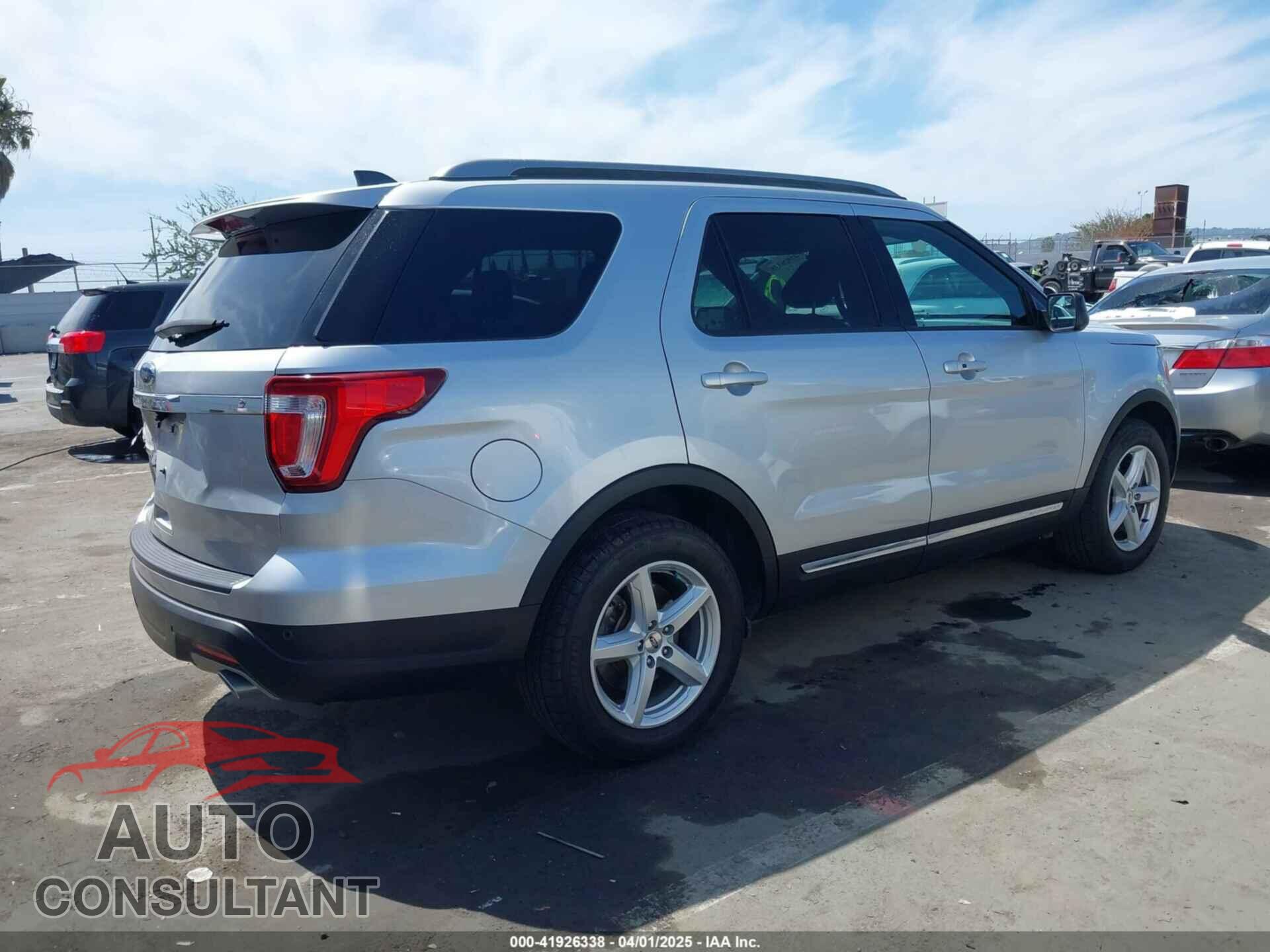 FORD EXPLORER 2018 - 1FM5K7D87JGB56677