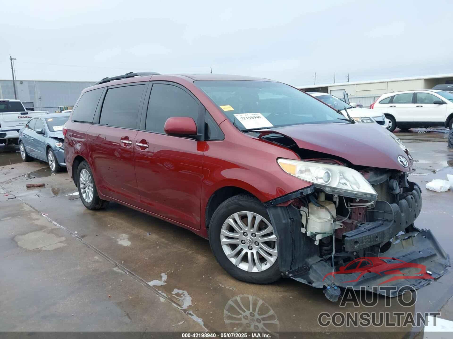 TOYOTA SIENNA 2015 - 5TDYK3DC1FS576642