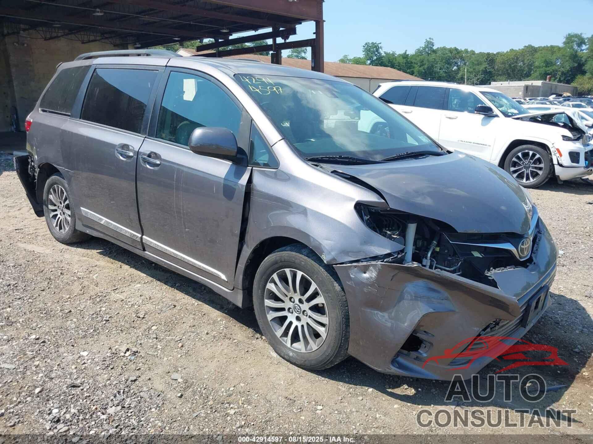 TOYOTA SIENNA 2020 - 5TDYZ3DC6LS056251