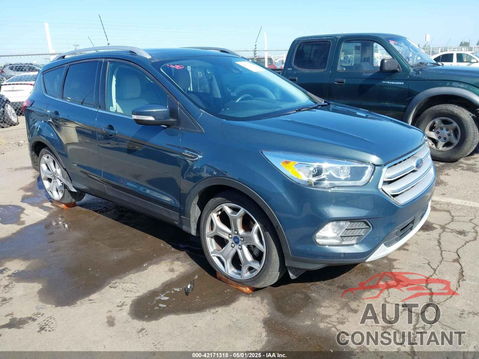 FORD ESCAPE 2019 - 1FMCU9J90KUB69249
